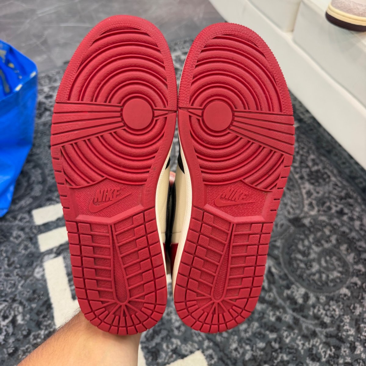 Jordan 1 Retro High Bred Toe - sole