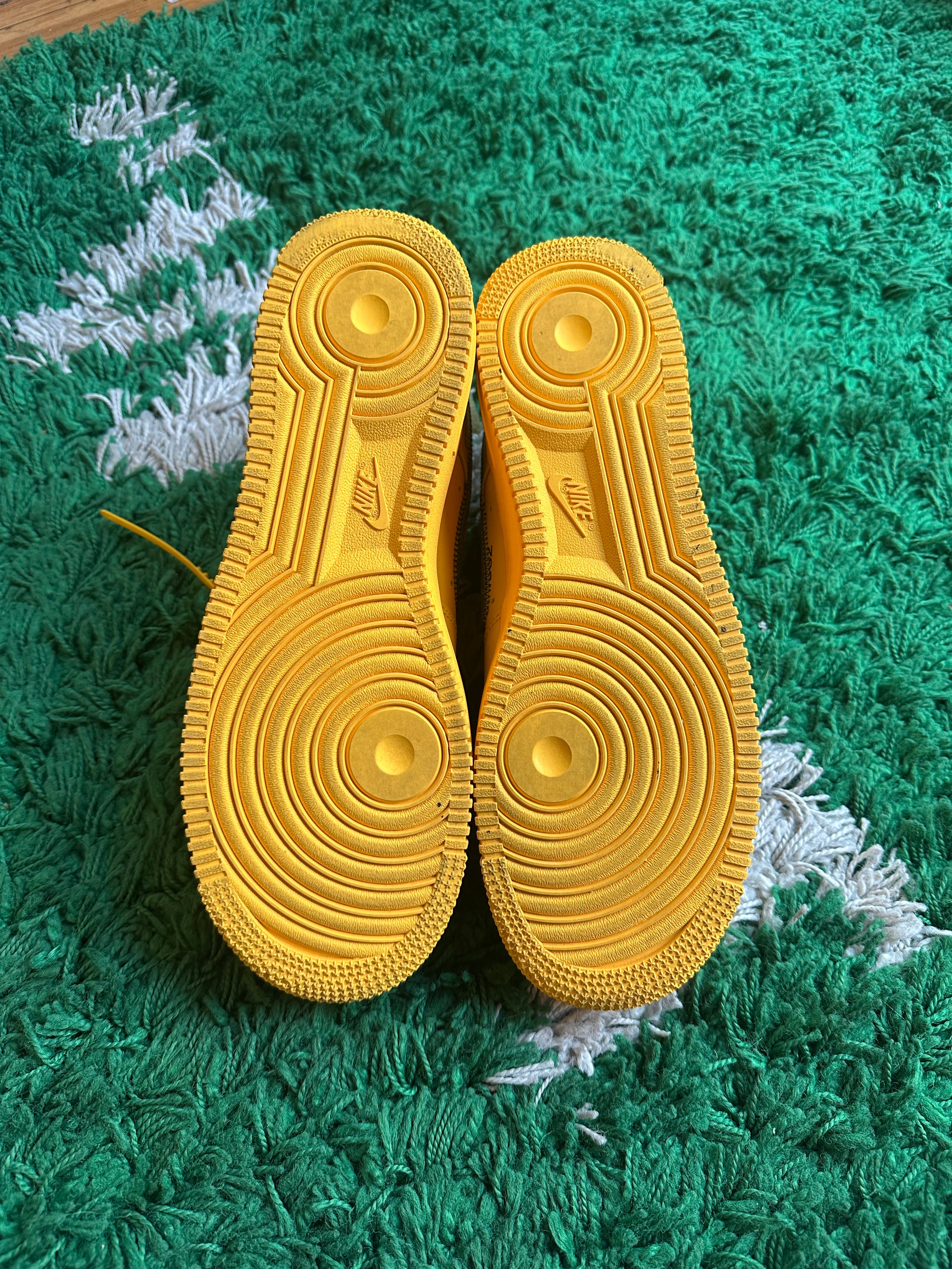 Off-White Air Force 1 “ICA Lemonade”