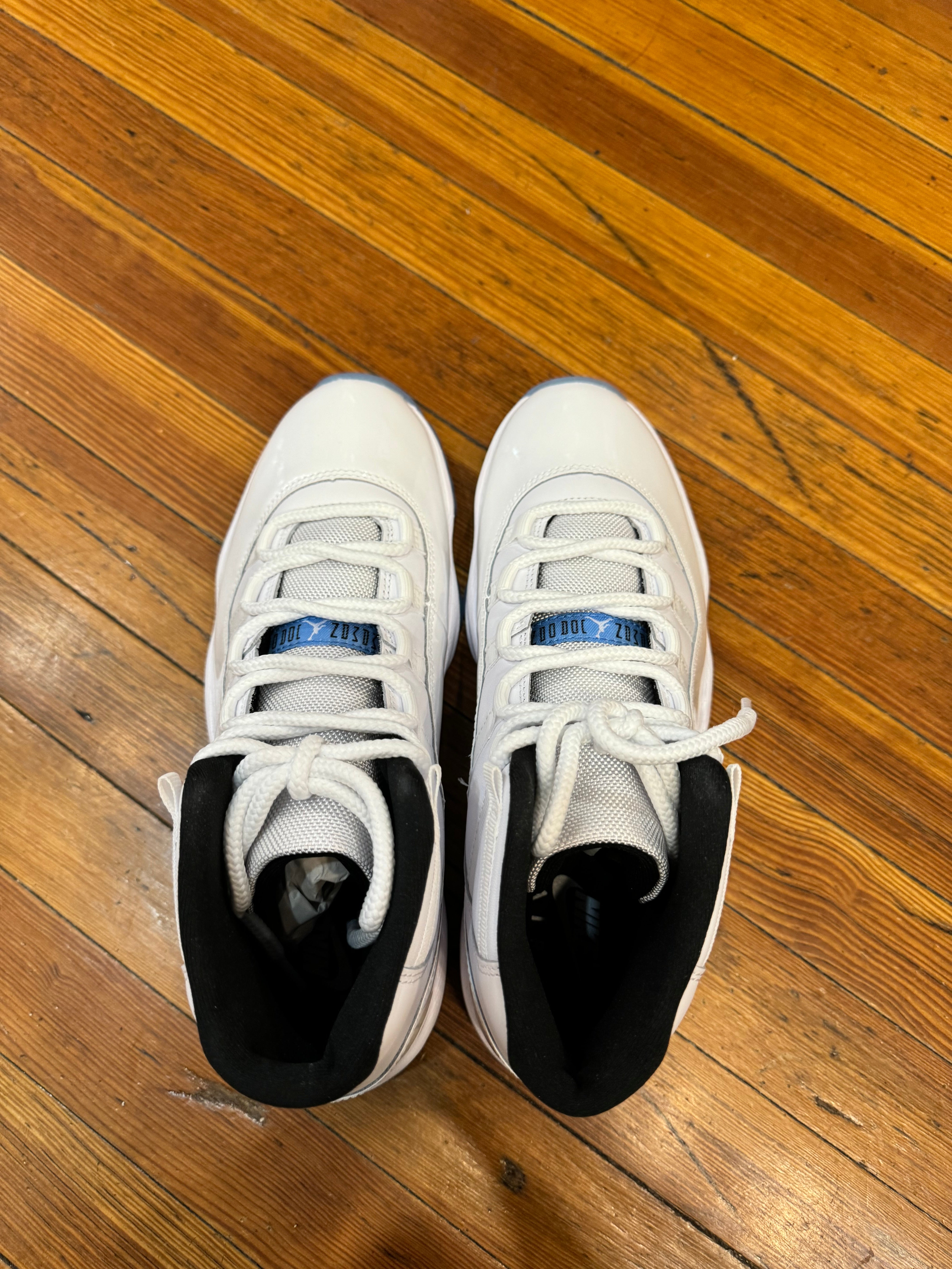 Jordan 11 “Legend Blue” (2024)