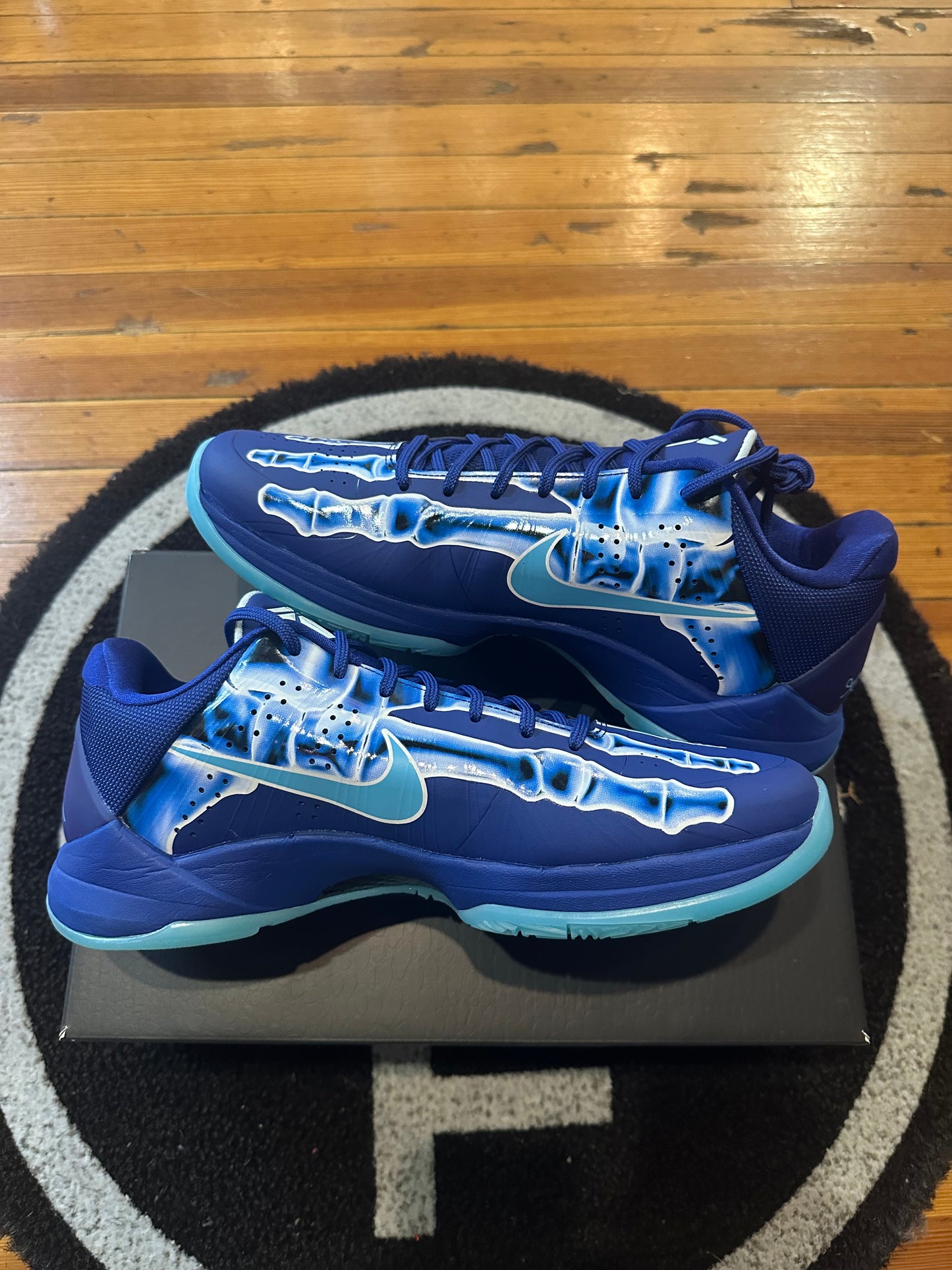 Nike Kobe 5 Protro “X-Ray”