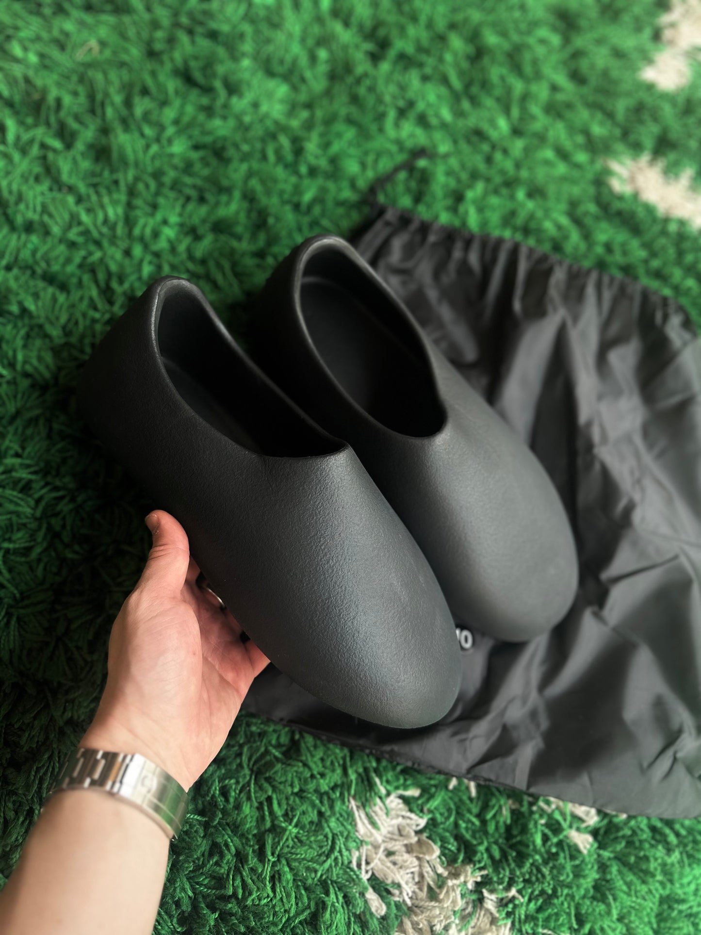 Yeezy SL-01