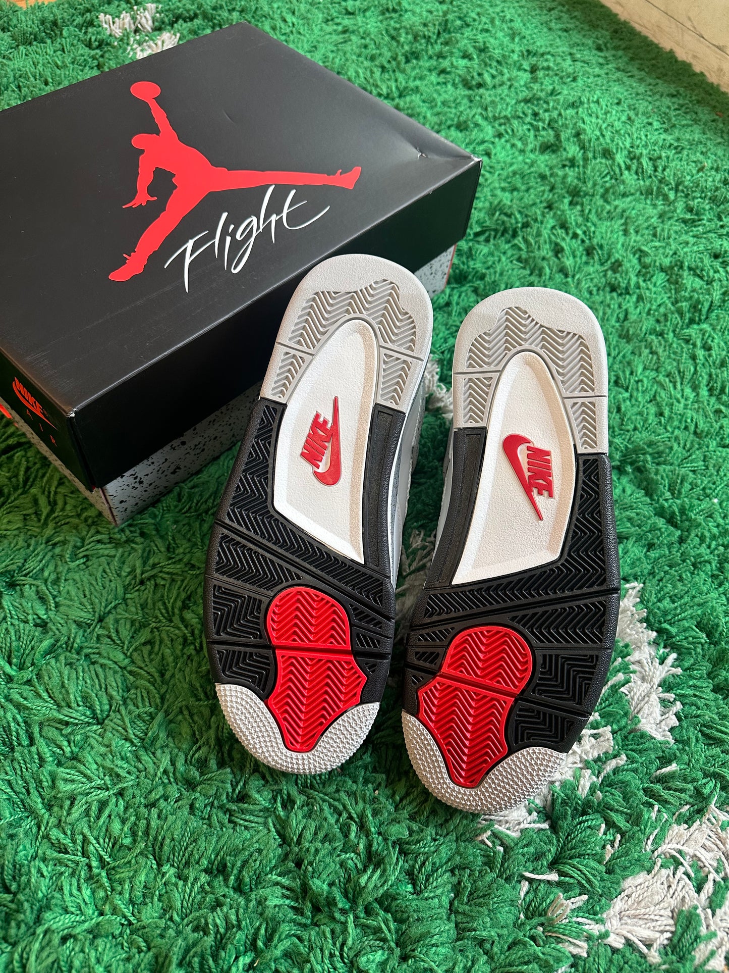 Jordan 4 “White Cement” (2025)