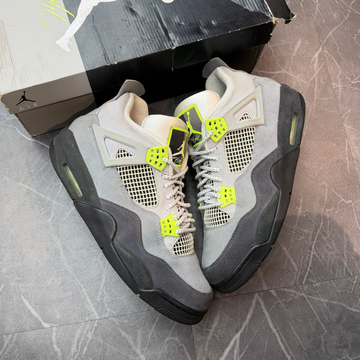Jordan 4 Retro SE 95 Neon - Image 1