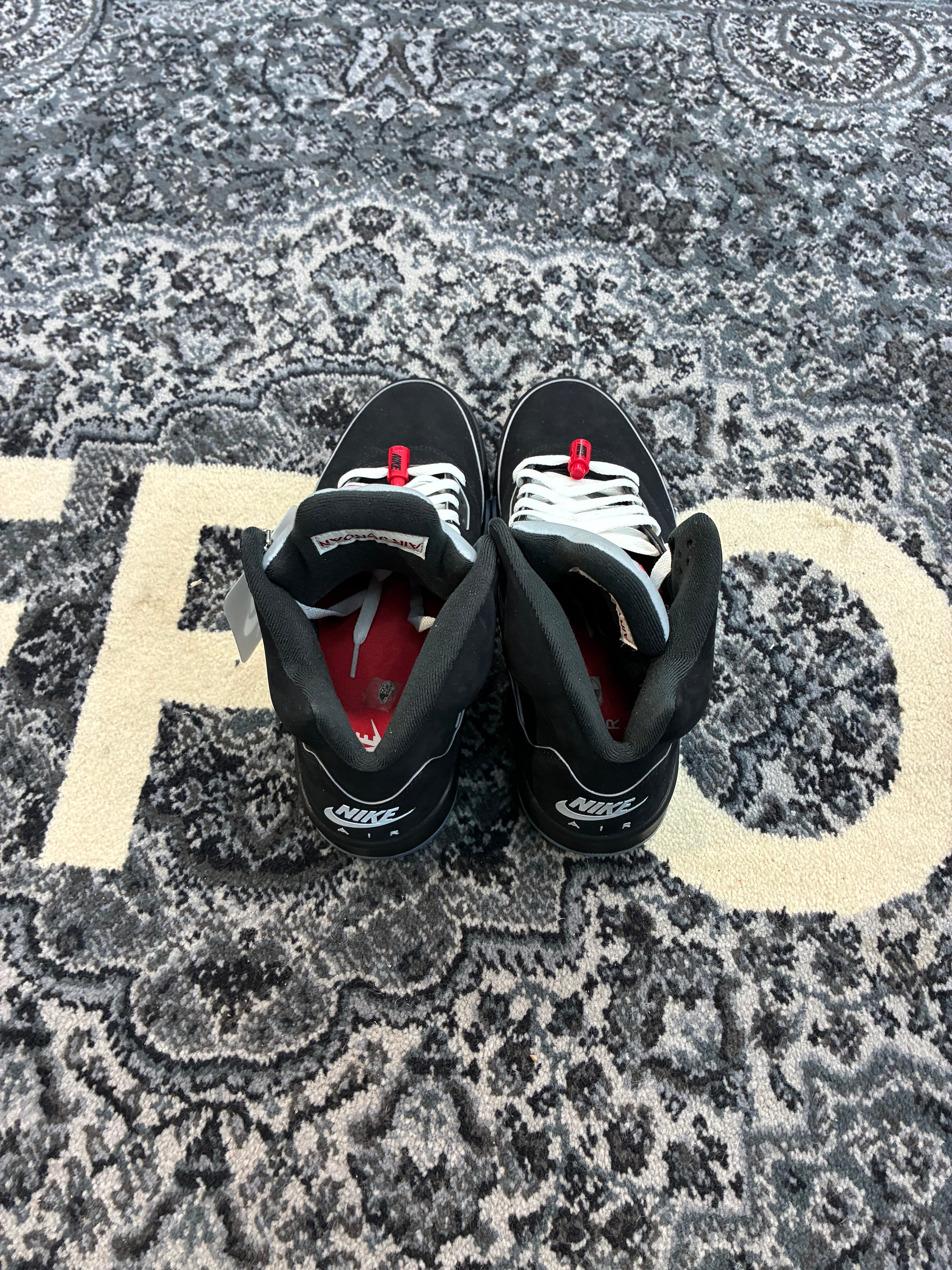 Jordan 5 “Black Metallic”