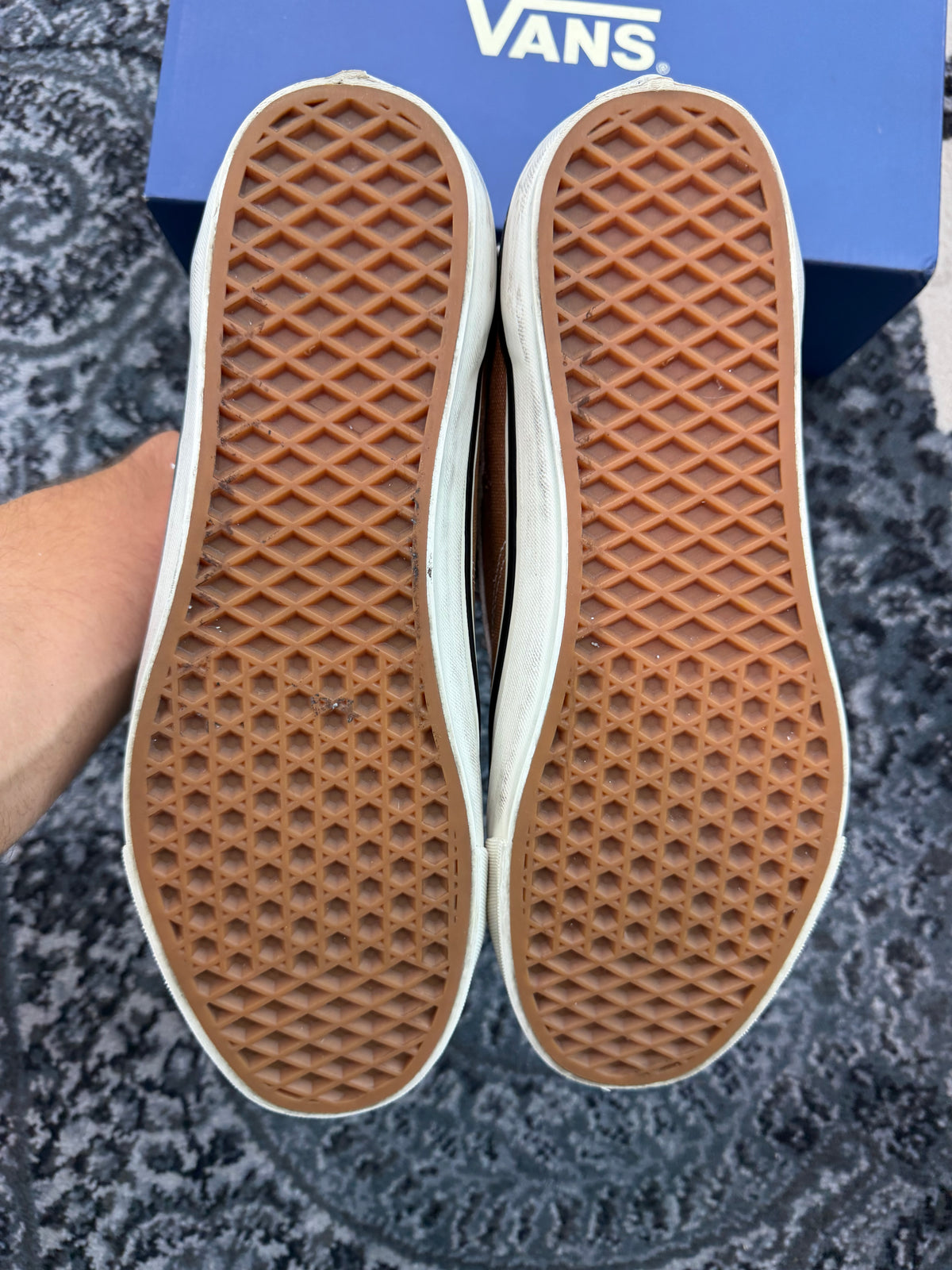 Vans Low “Pearlized Vintage Cocoa”
