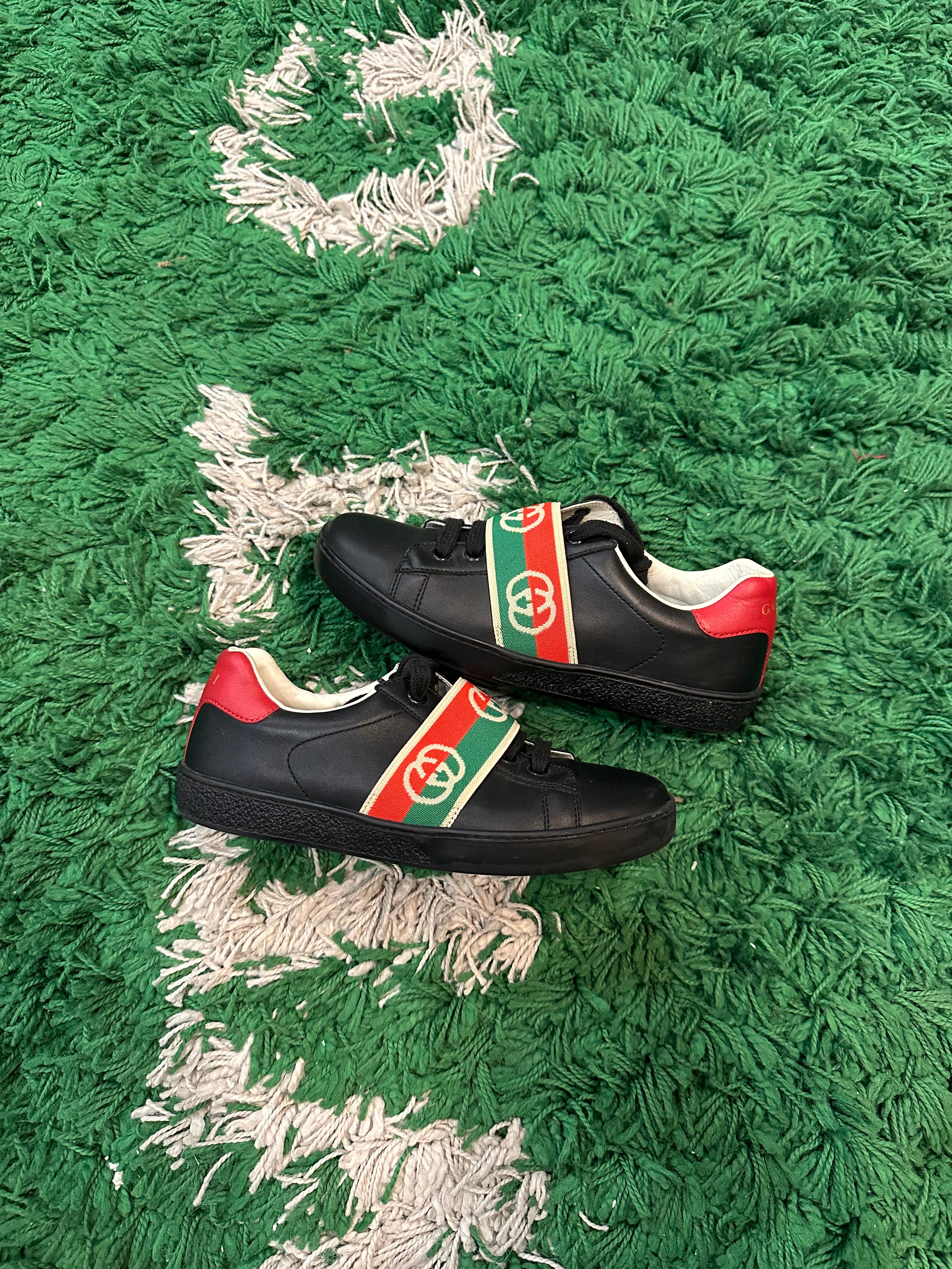 Gucci Low Top “Classic Black”