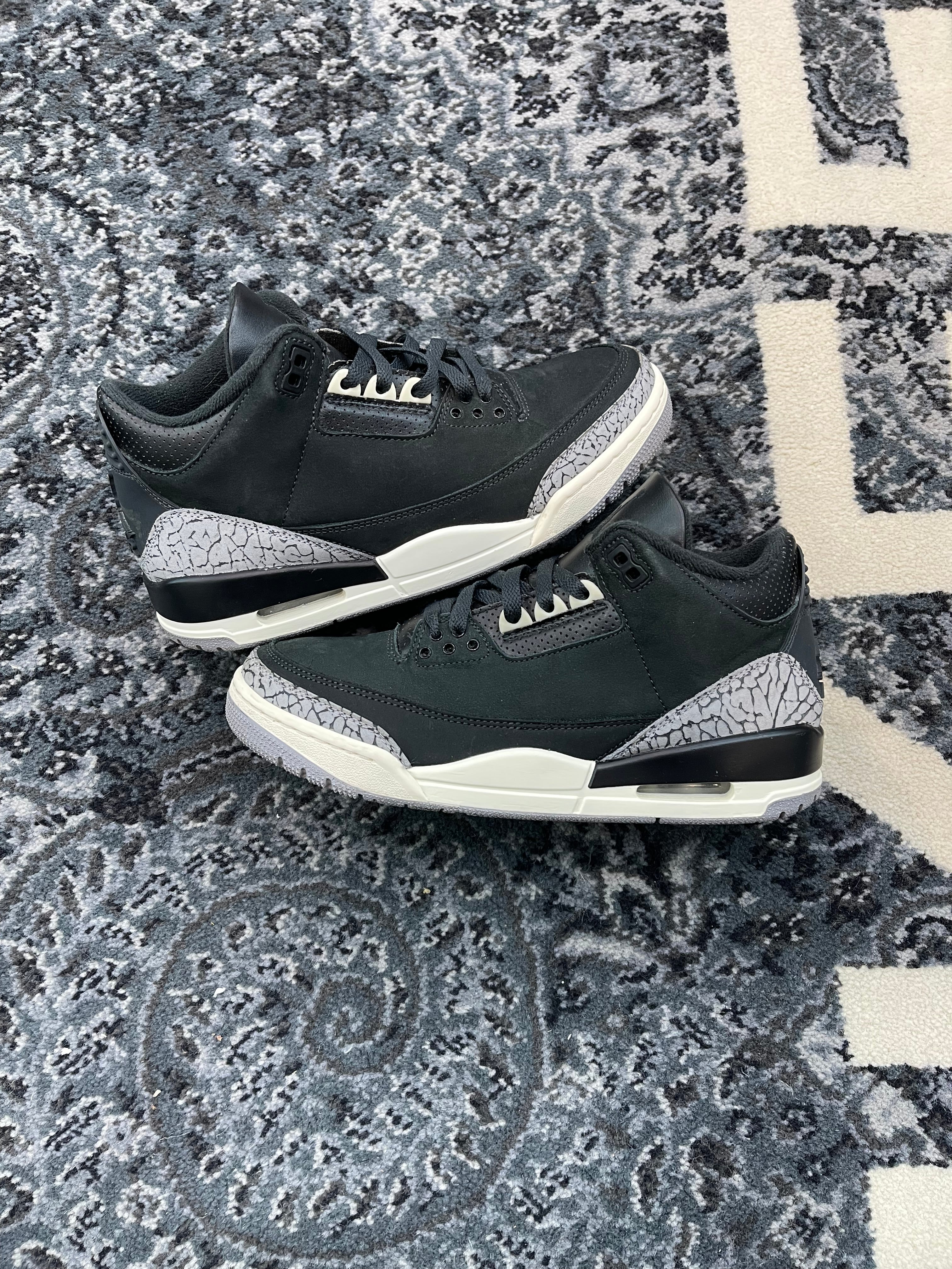 Jordan 3 “Off Noir”