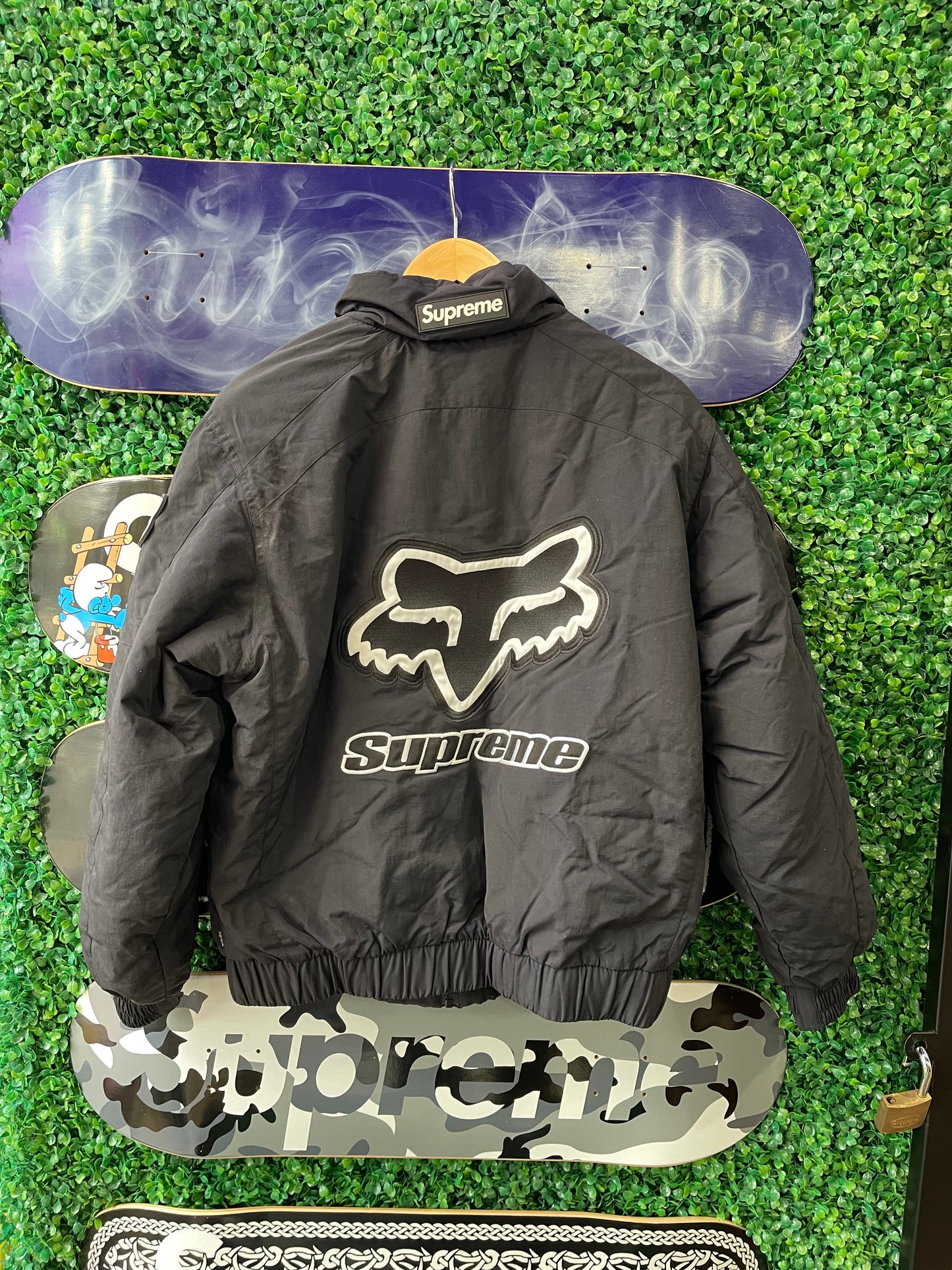 Supreme Fox Racing Puffy Jacket “Black”