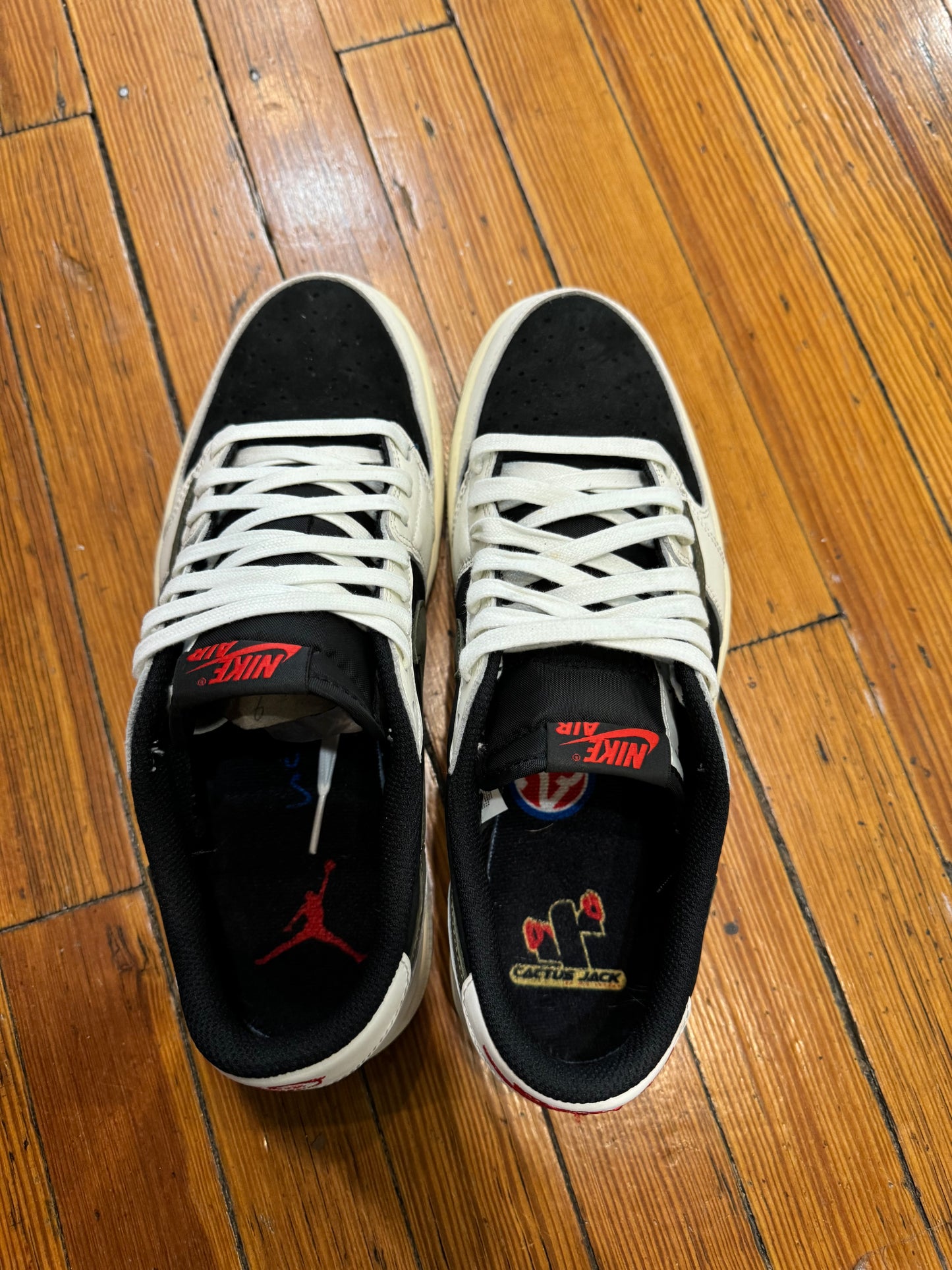 Jordan 1 Low x Travis Scott “Olive”