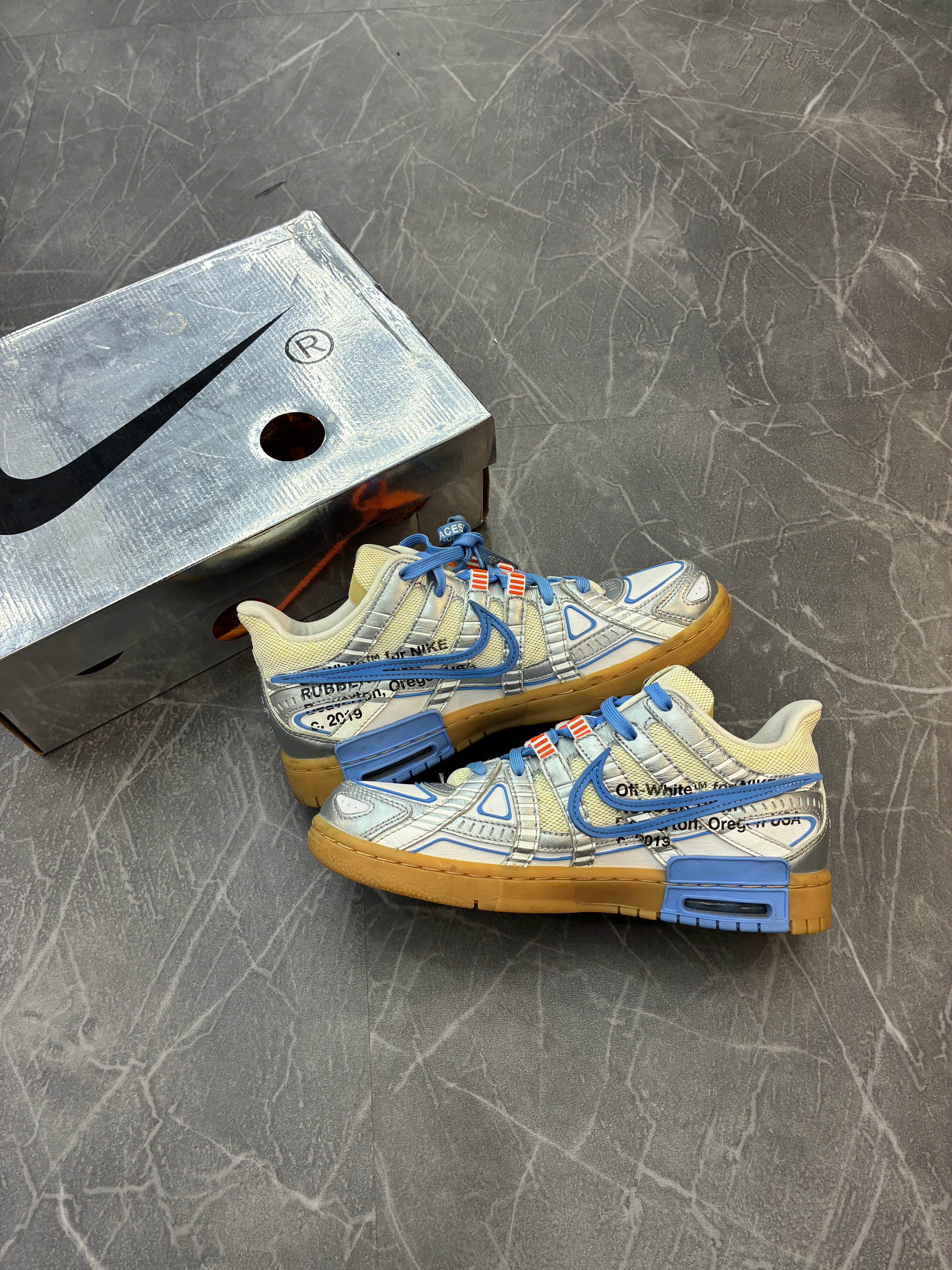 Off-White Nike Rubber Dunk “UNC”