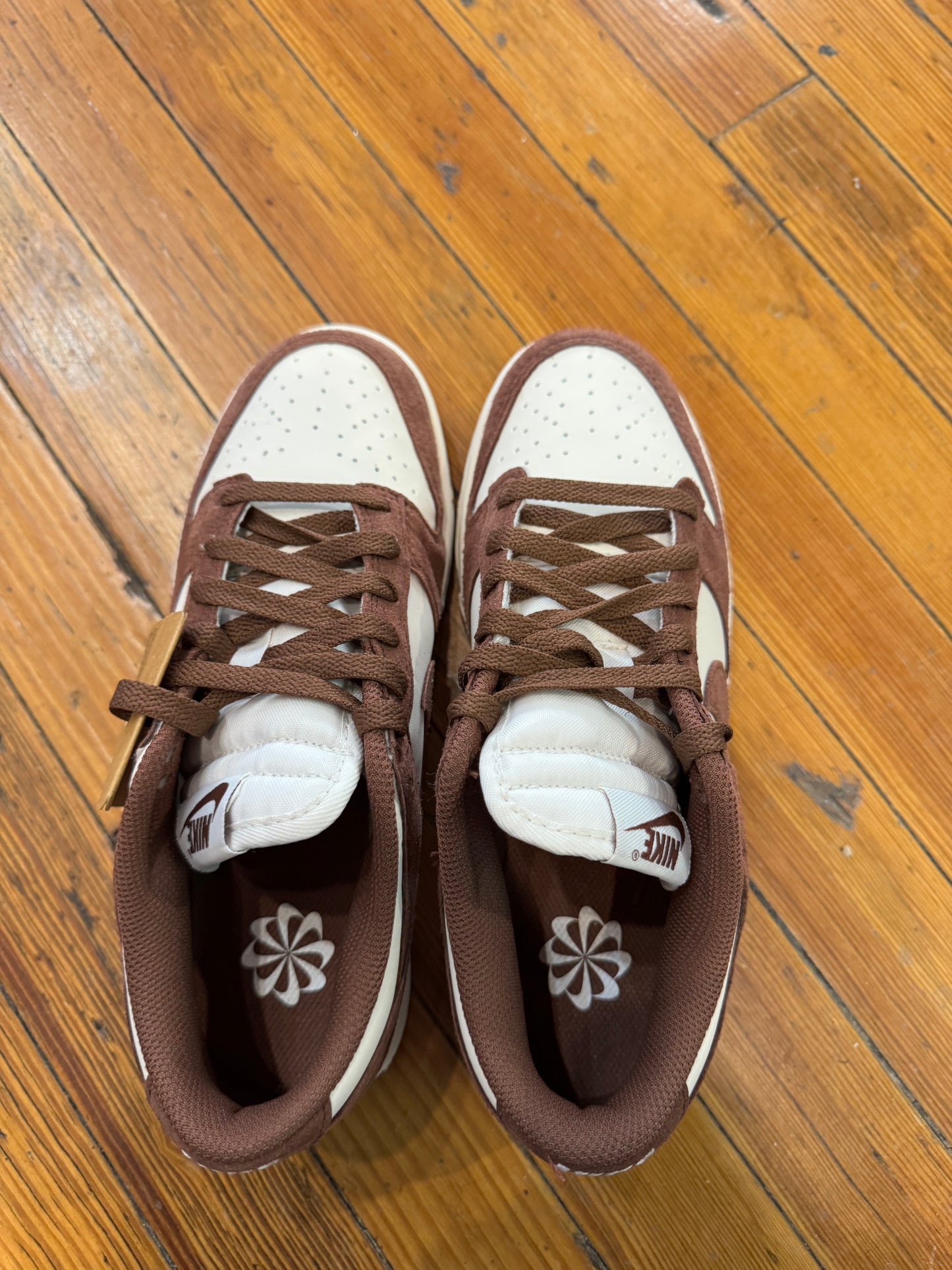 Nike Dunk Low “Red Sepia”