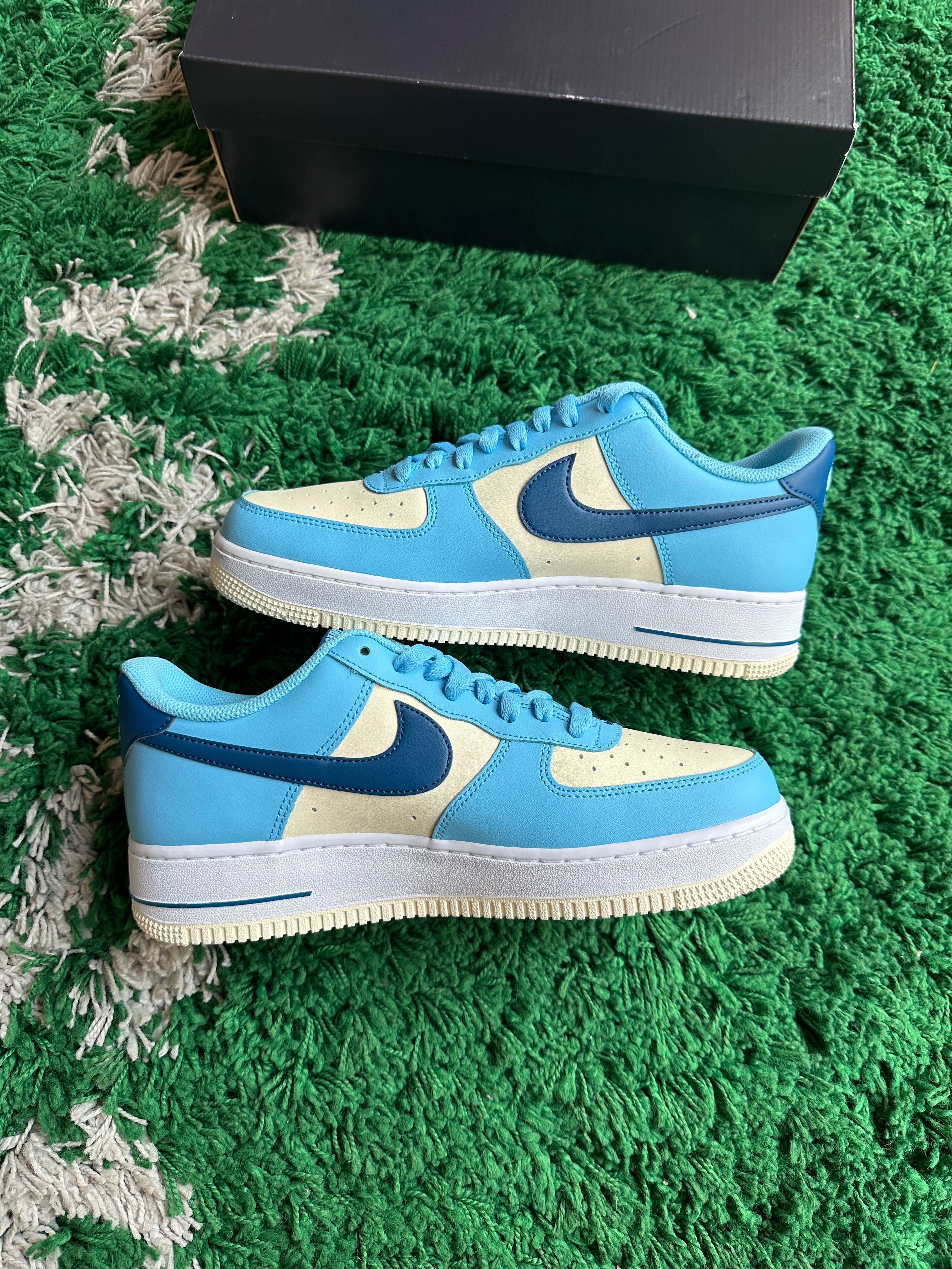 Air Force 1 Low “Coconut Blue”