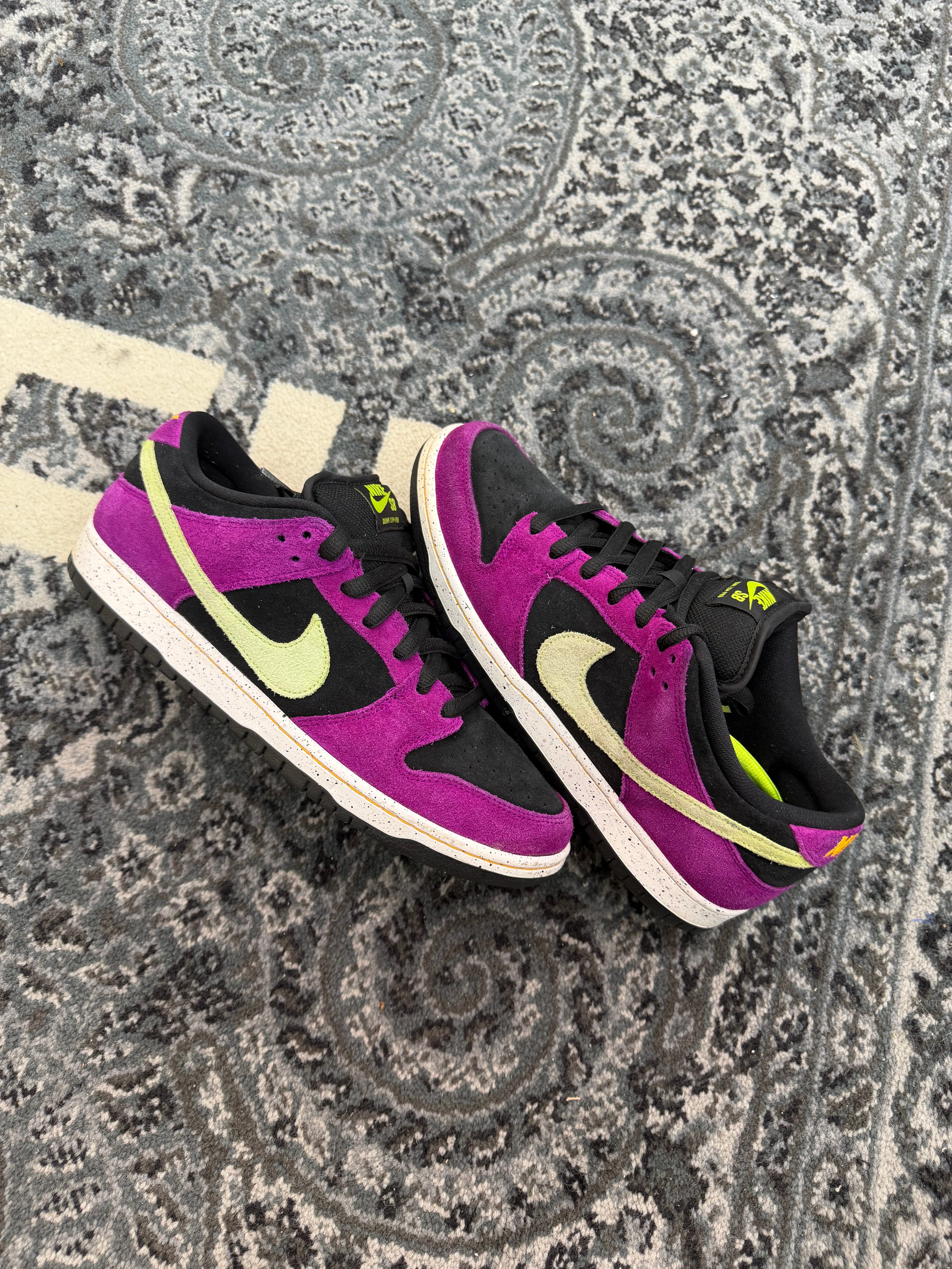 Nike SB Dunk Low “ACG Terra Red Plum”