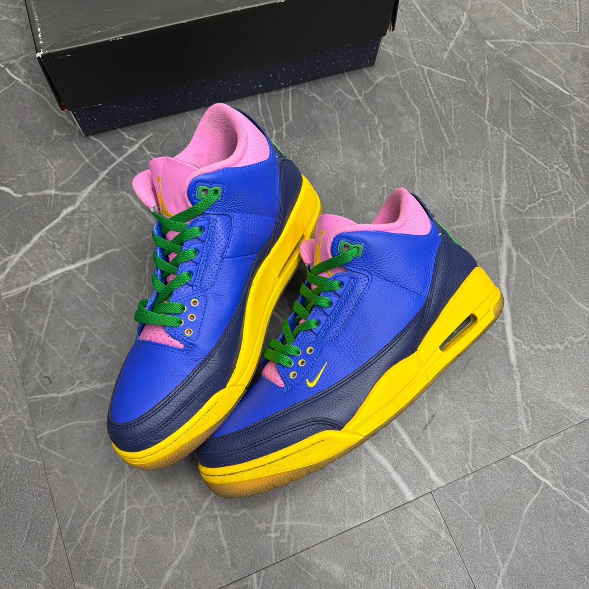 Jordan 3 Retro Brazil (Size 10) (Lightly Worn)