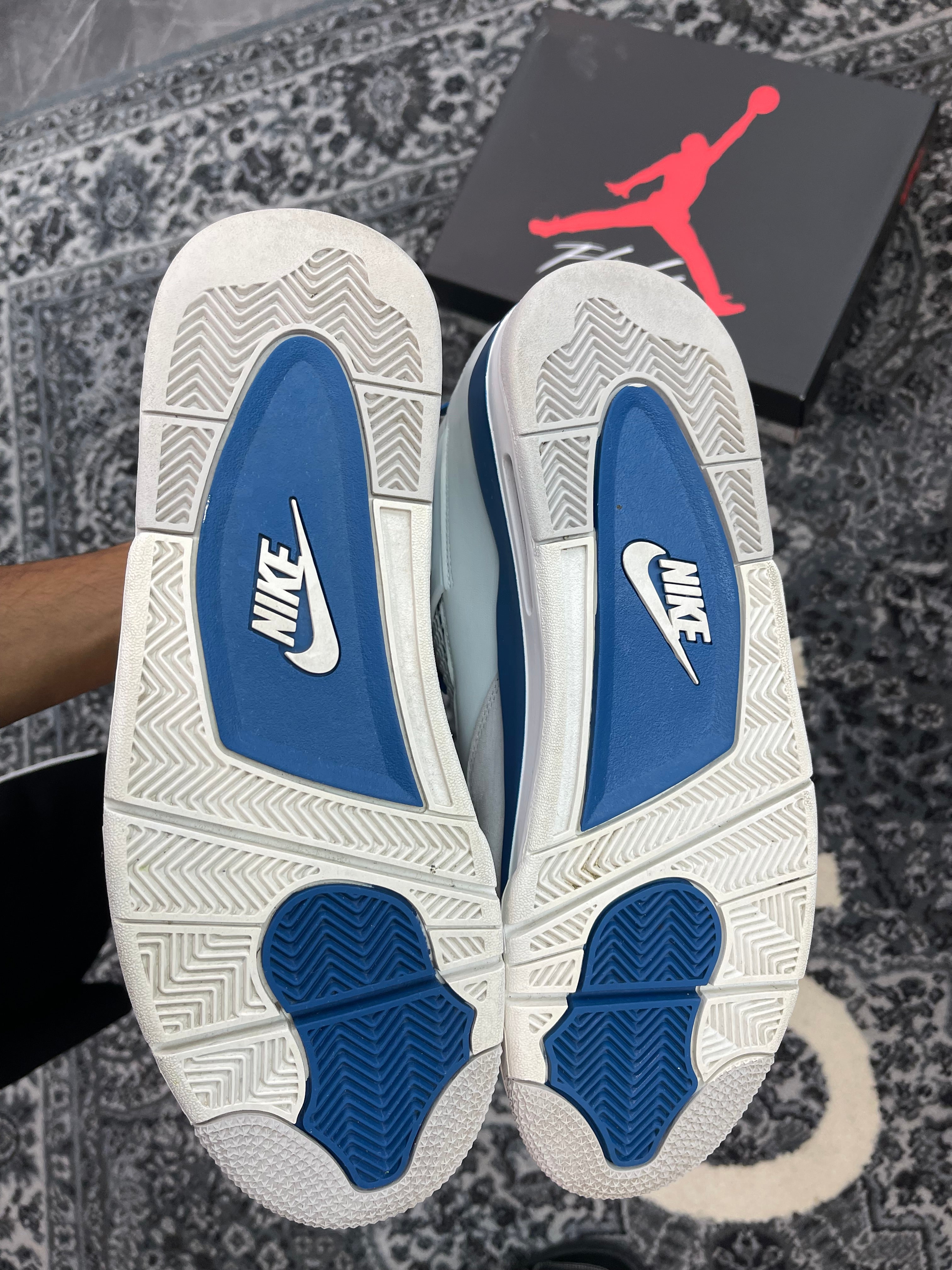 Jordan 4 “Military Blue”