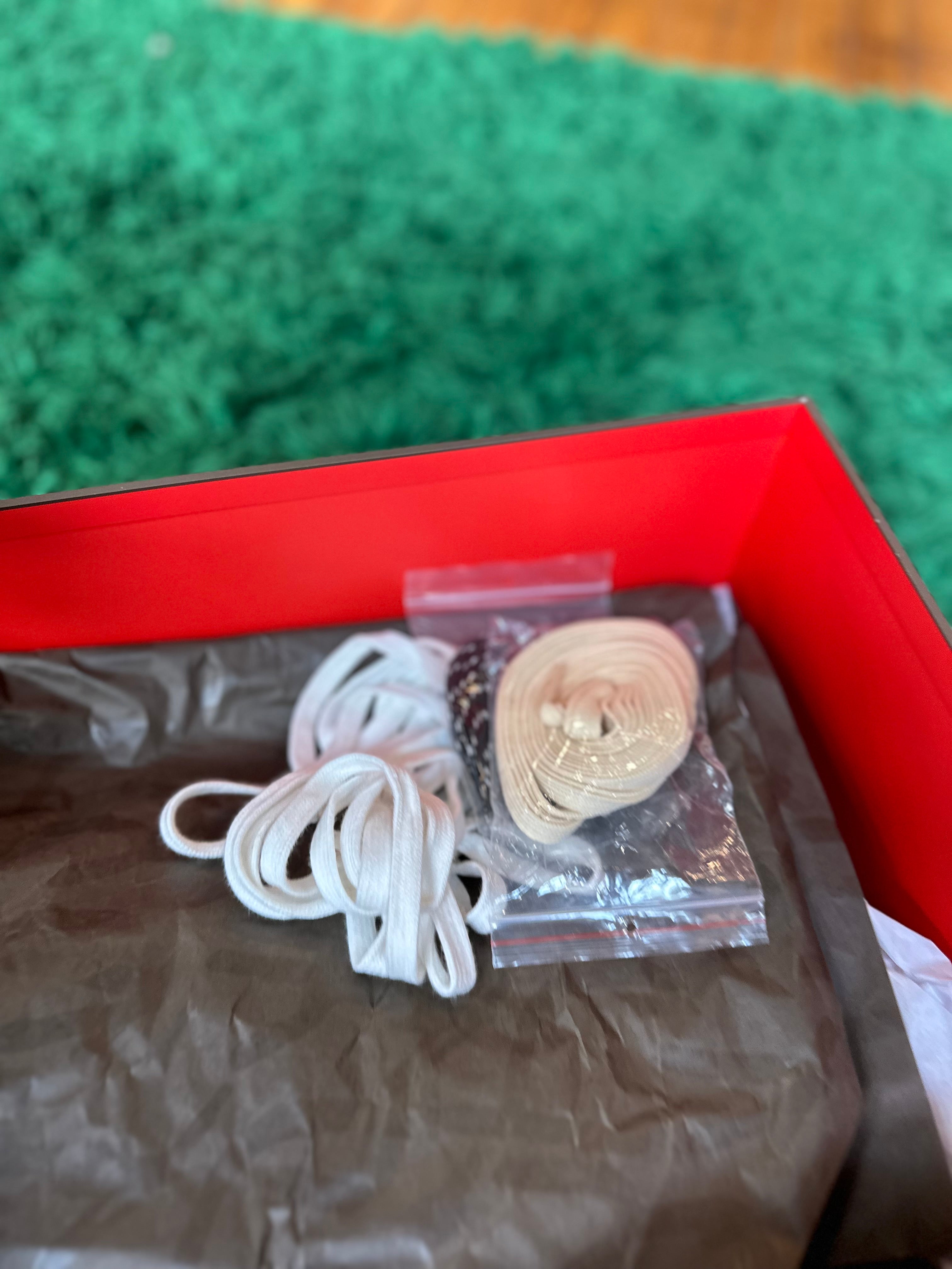 Travis Scott Jumpman Jack TR “University Red”