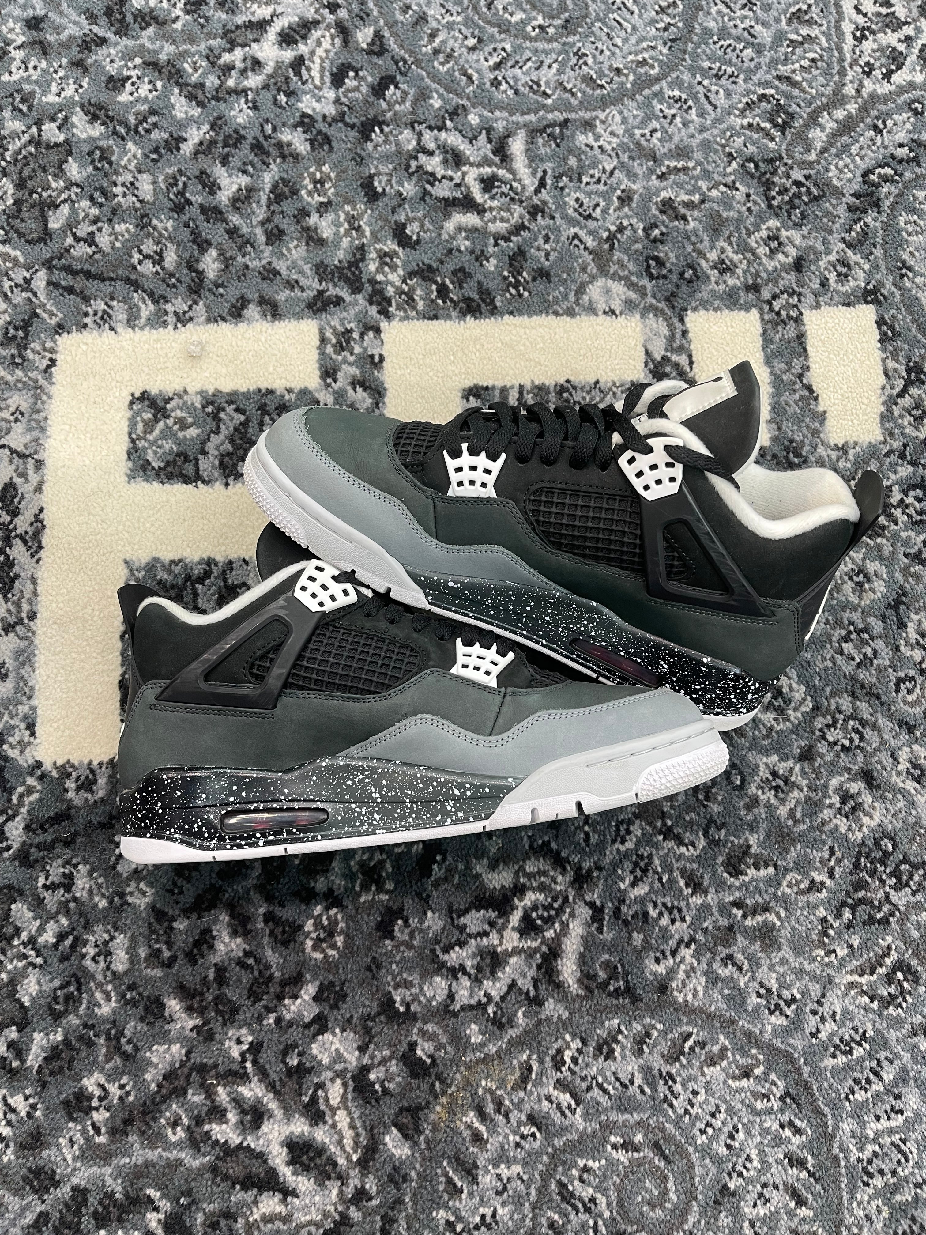 Jordan 4 “Fear”