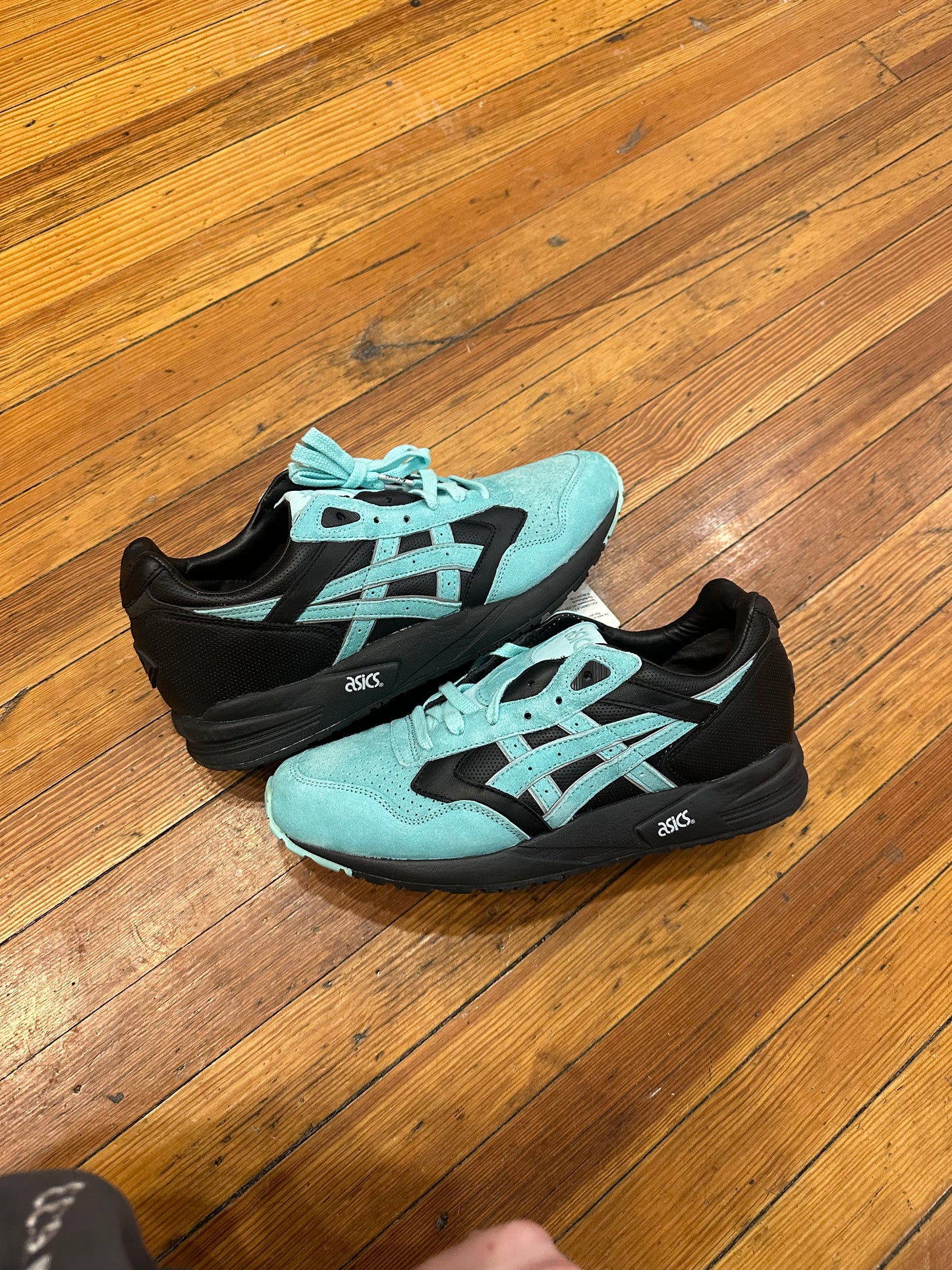 ASICS Gel-Saga Diamond Supply Co x Tiffany
