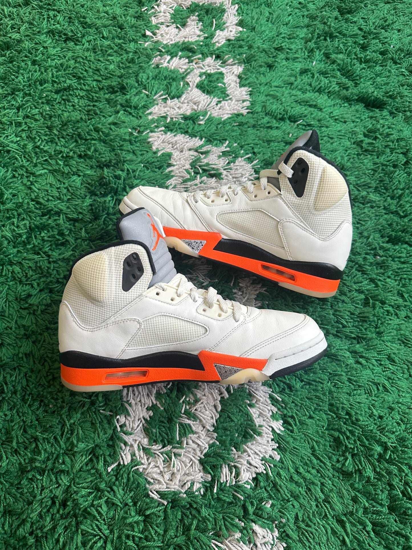 Jordan 5 “Shattered Backboard”