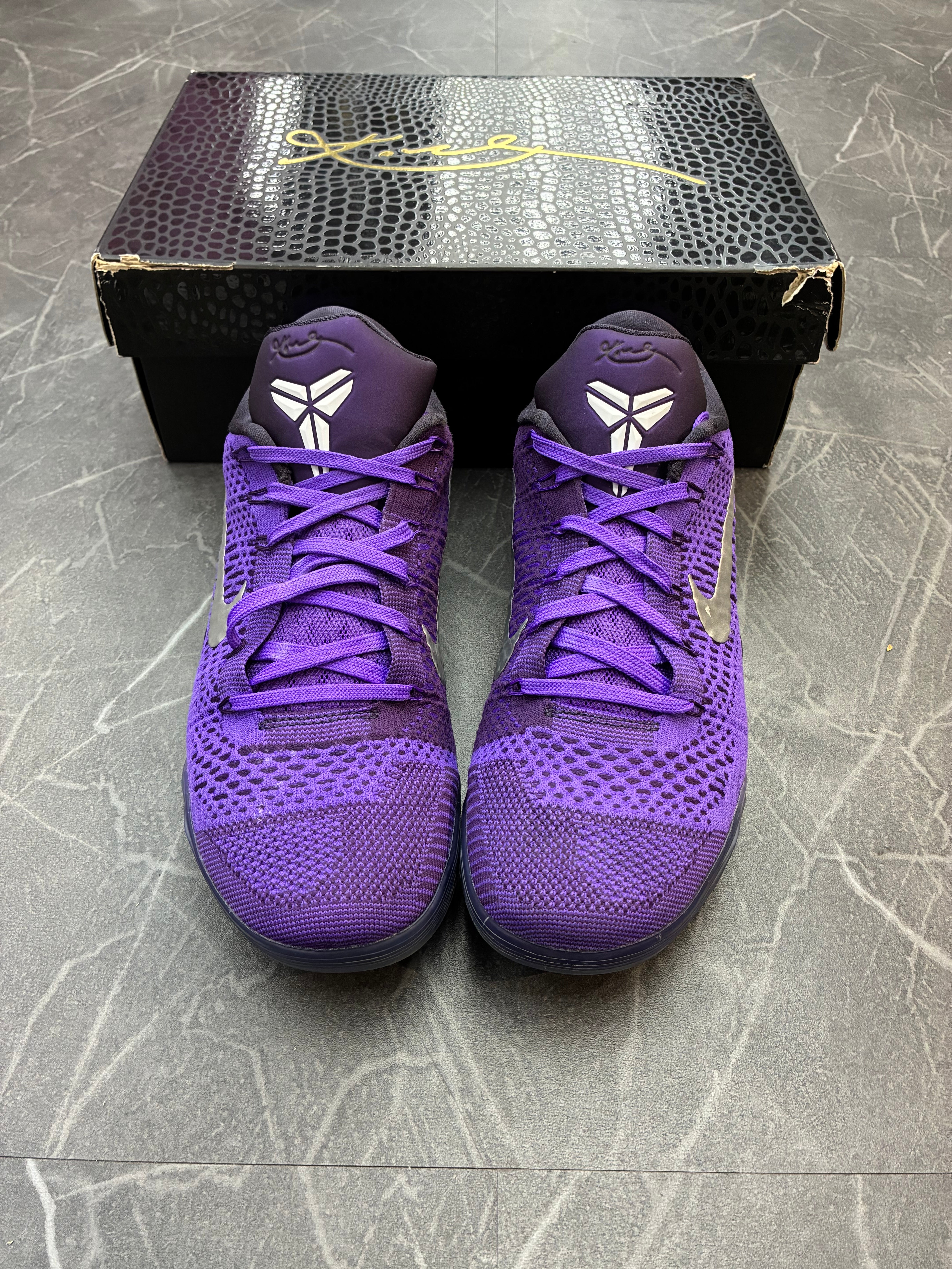 Nike Kobe Protro “Michael Jackson Moonwalker”