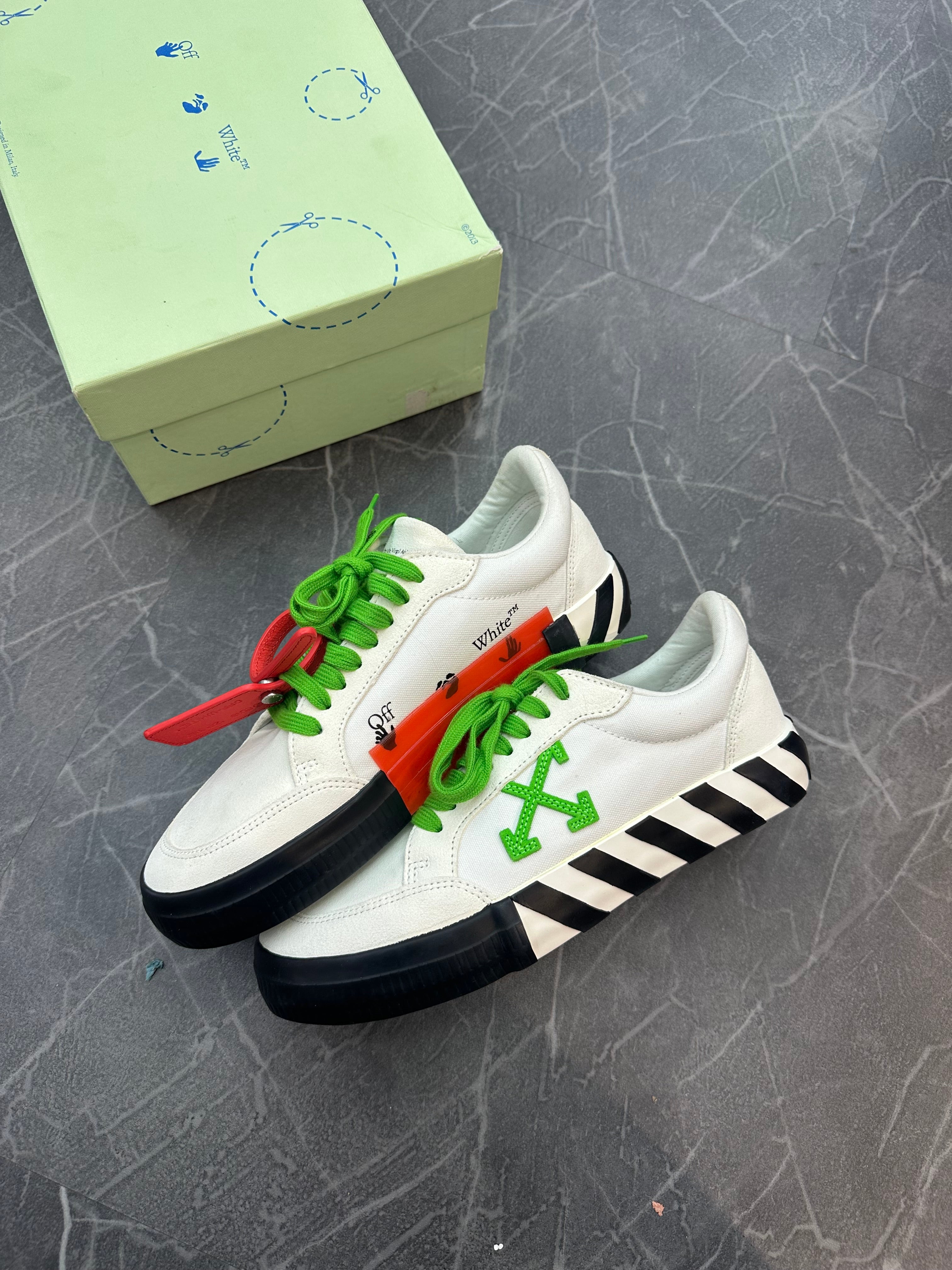 Off-White Vulcanized Low “Green”