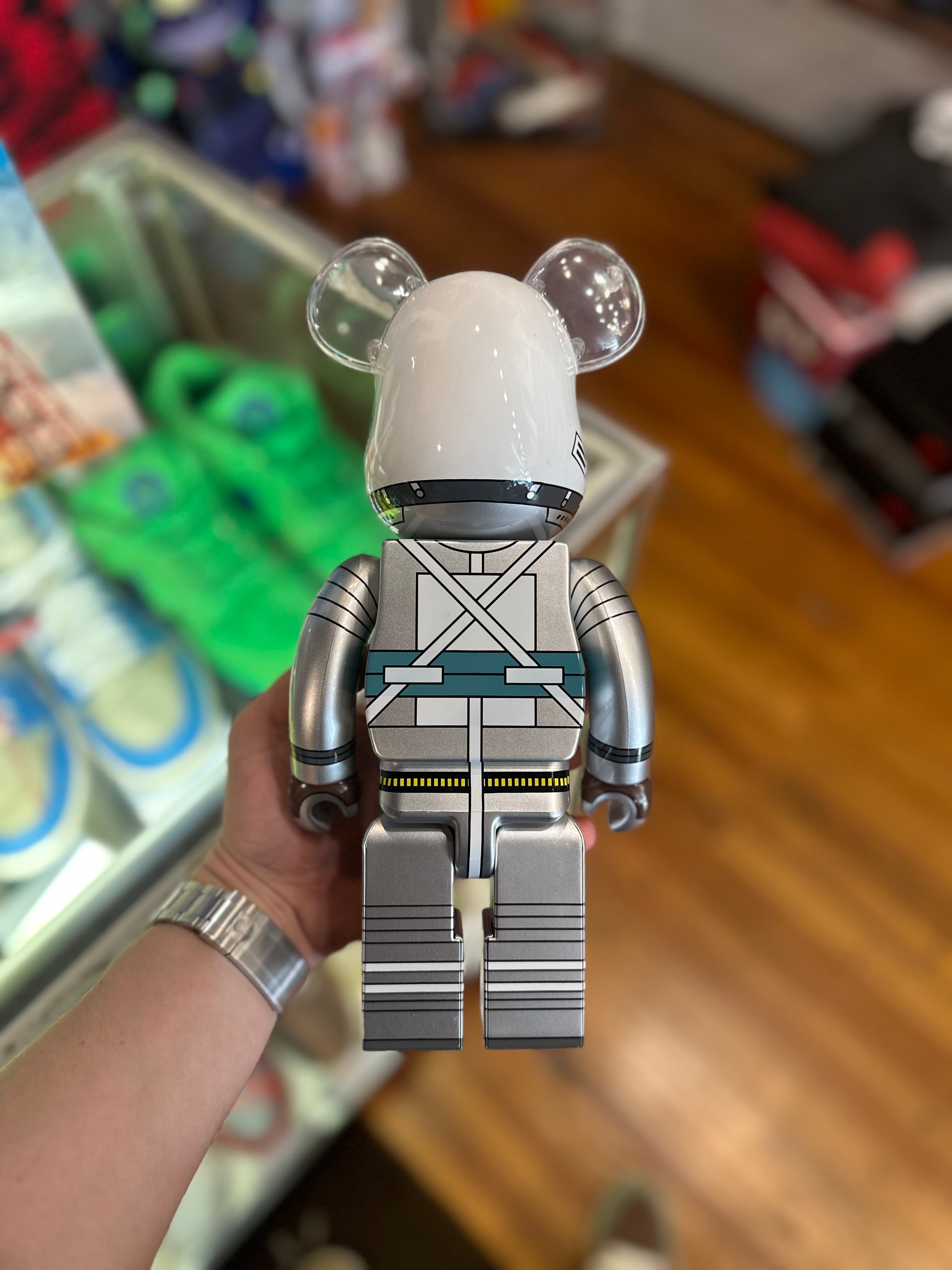 BearBrick 400% & 100% Set “NASA”