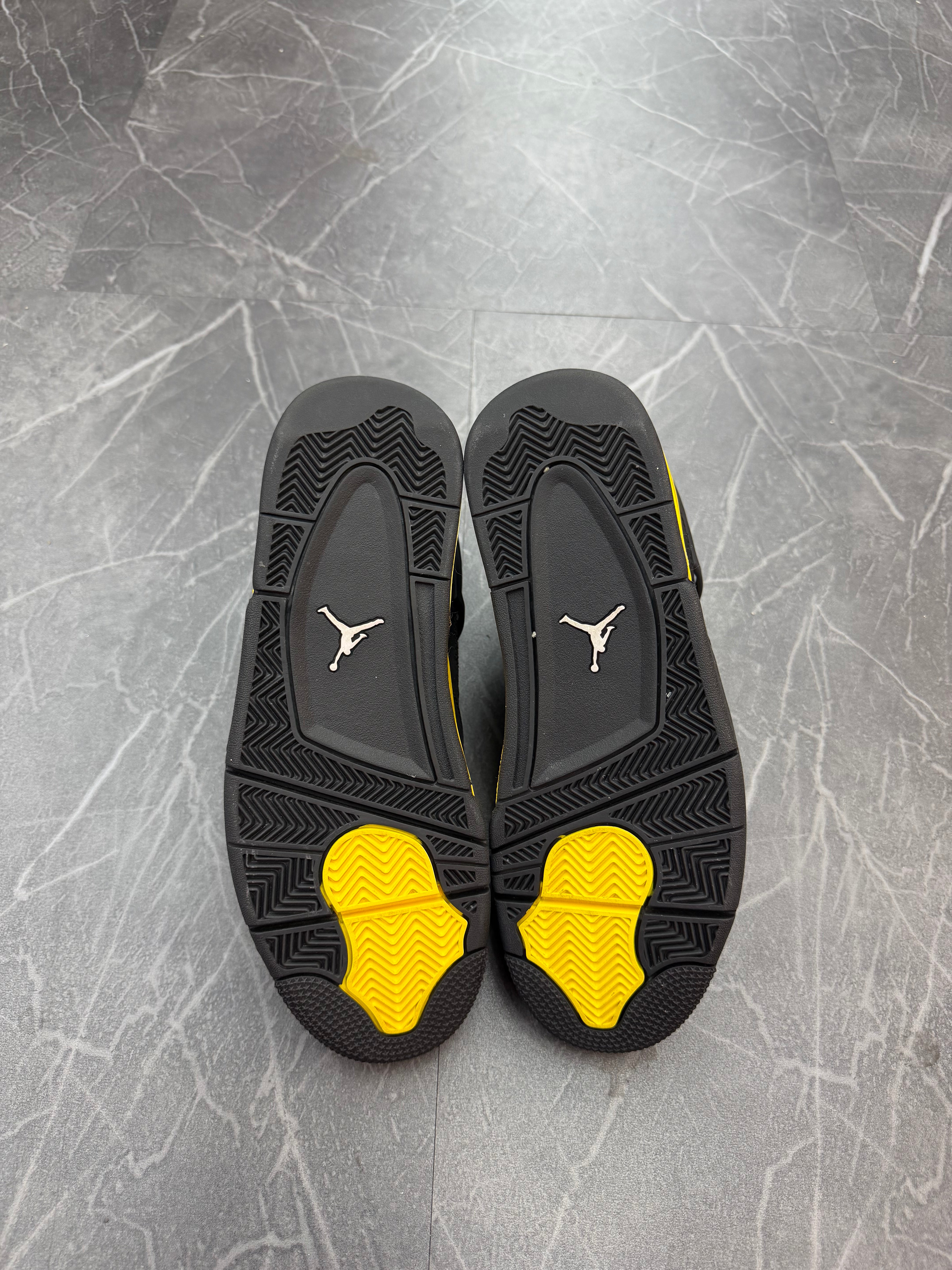 Jordan 4 “Thunder”