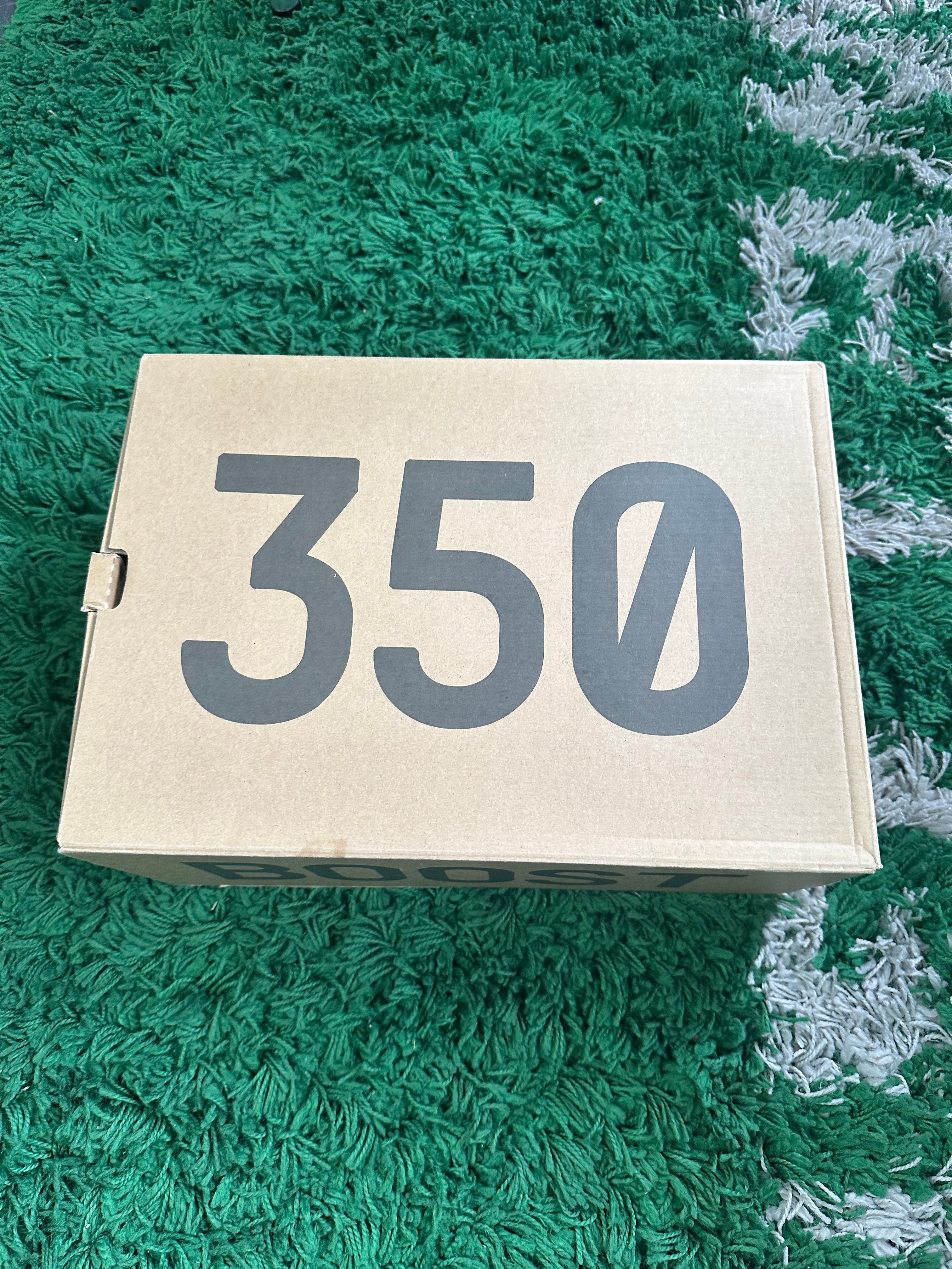 Yeezy 350 “Cream”