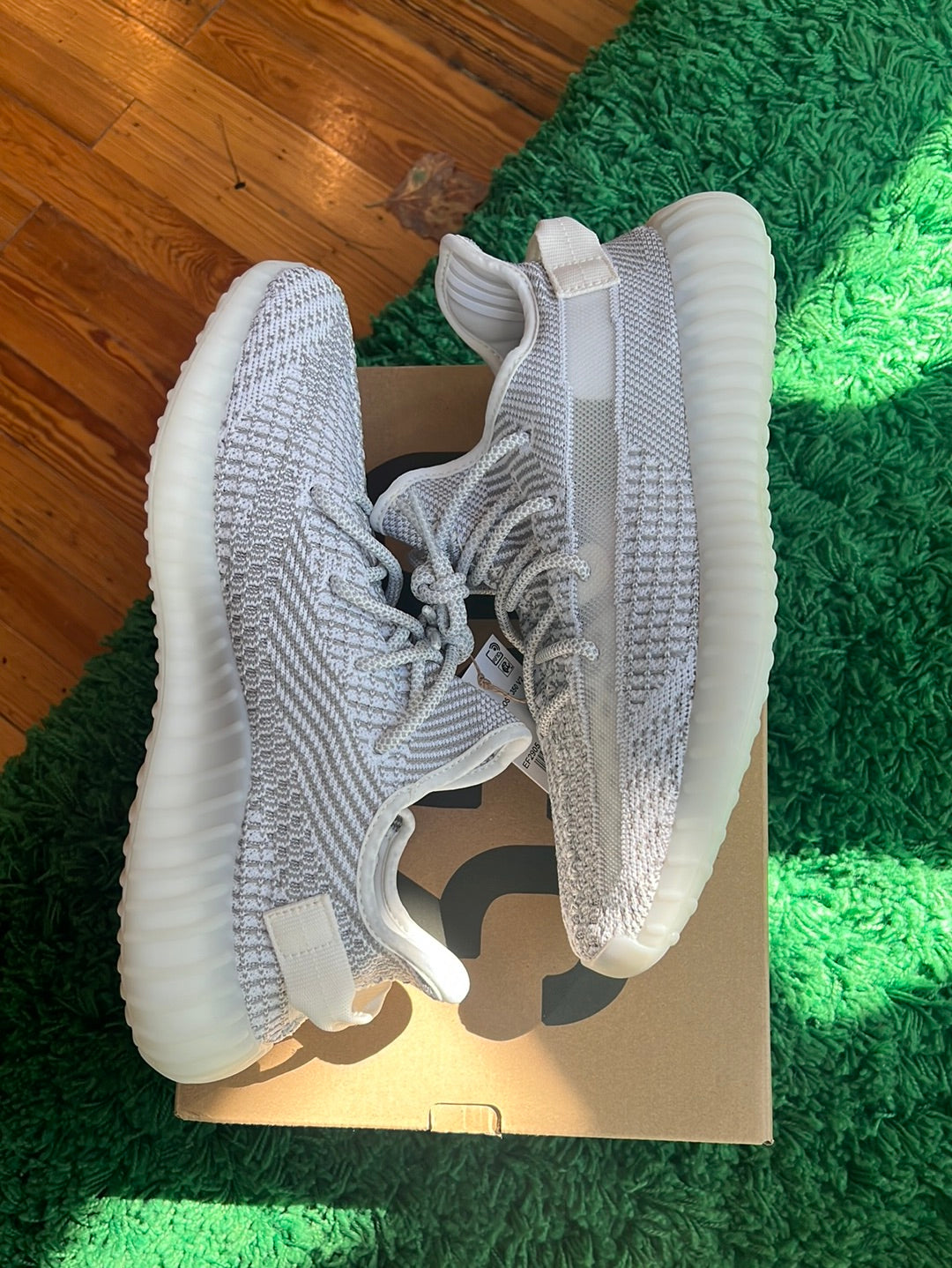 Yeezy Boost 350 V2 “Static”