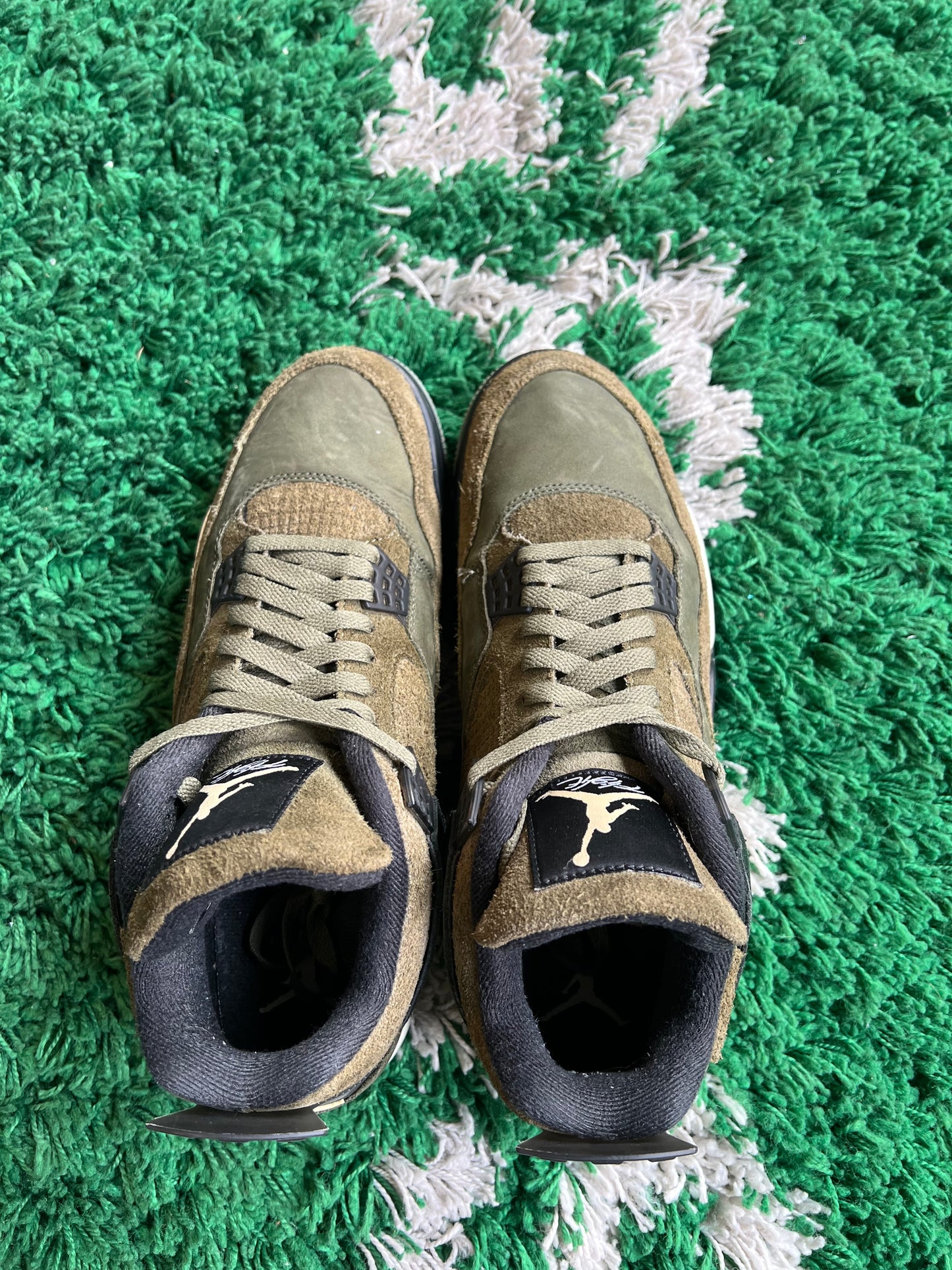 Jordan 4 Craft “Medium Olive”