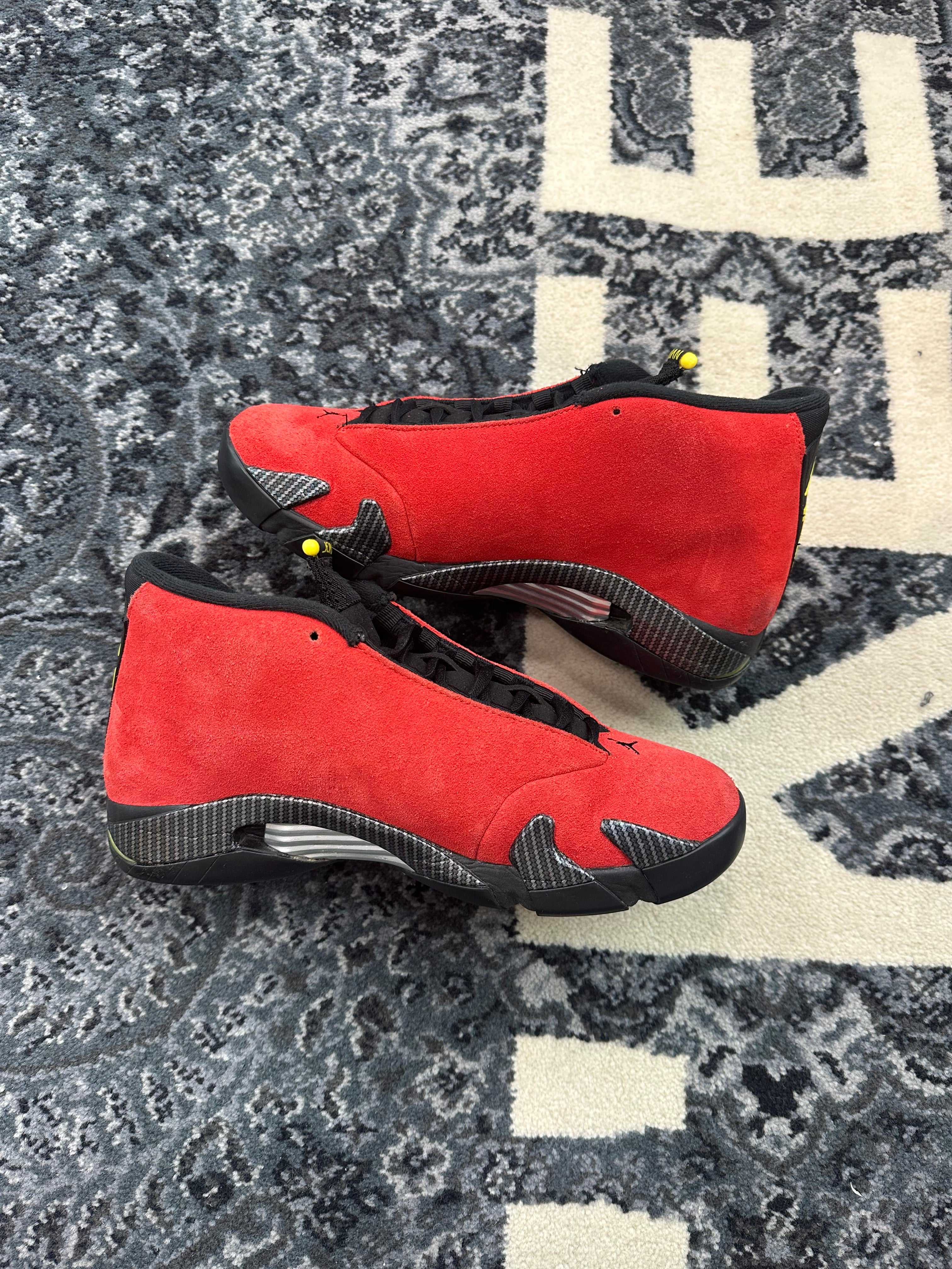 Jordan 14 “Ferrari”