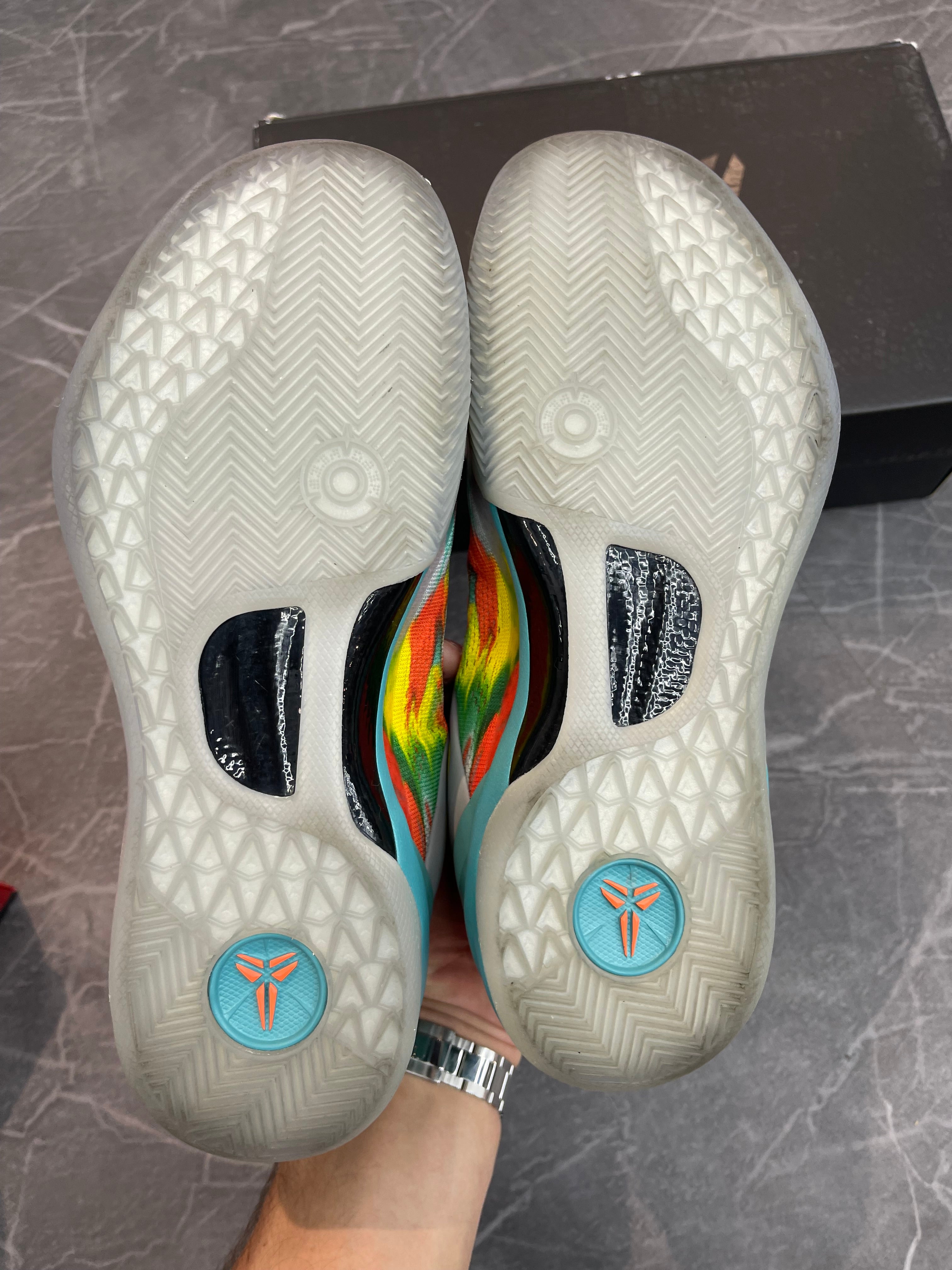 Kobe 8 Protro “Venice Beach”