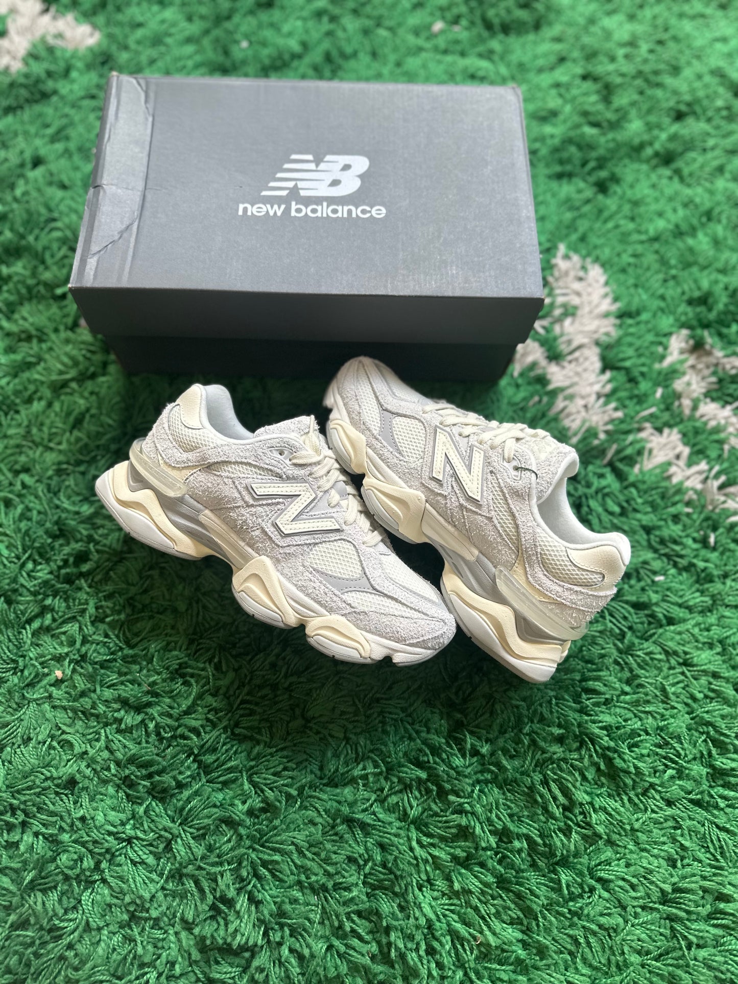 New Balance 9060 “Quartz Grey”