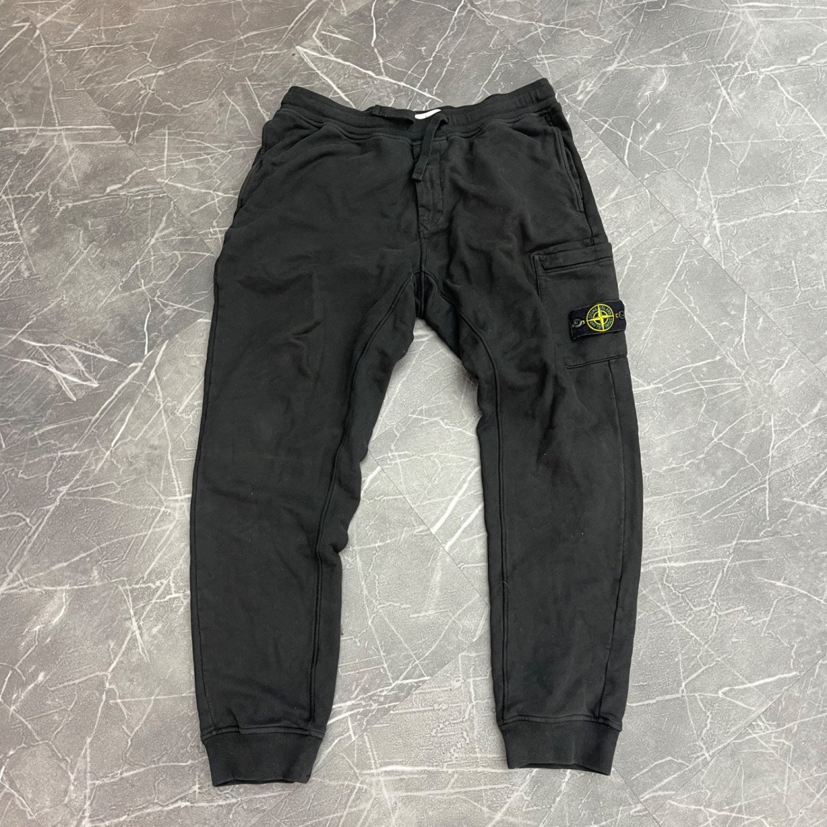 Stone Island 6200010 Organic Cotton Fleece Slim Fit Joggers Black - Image 1