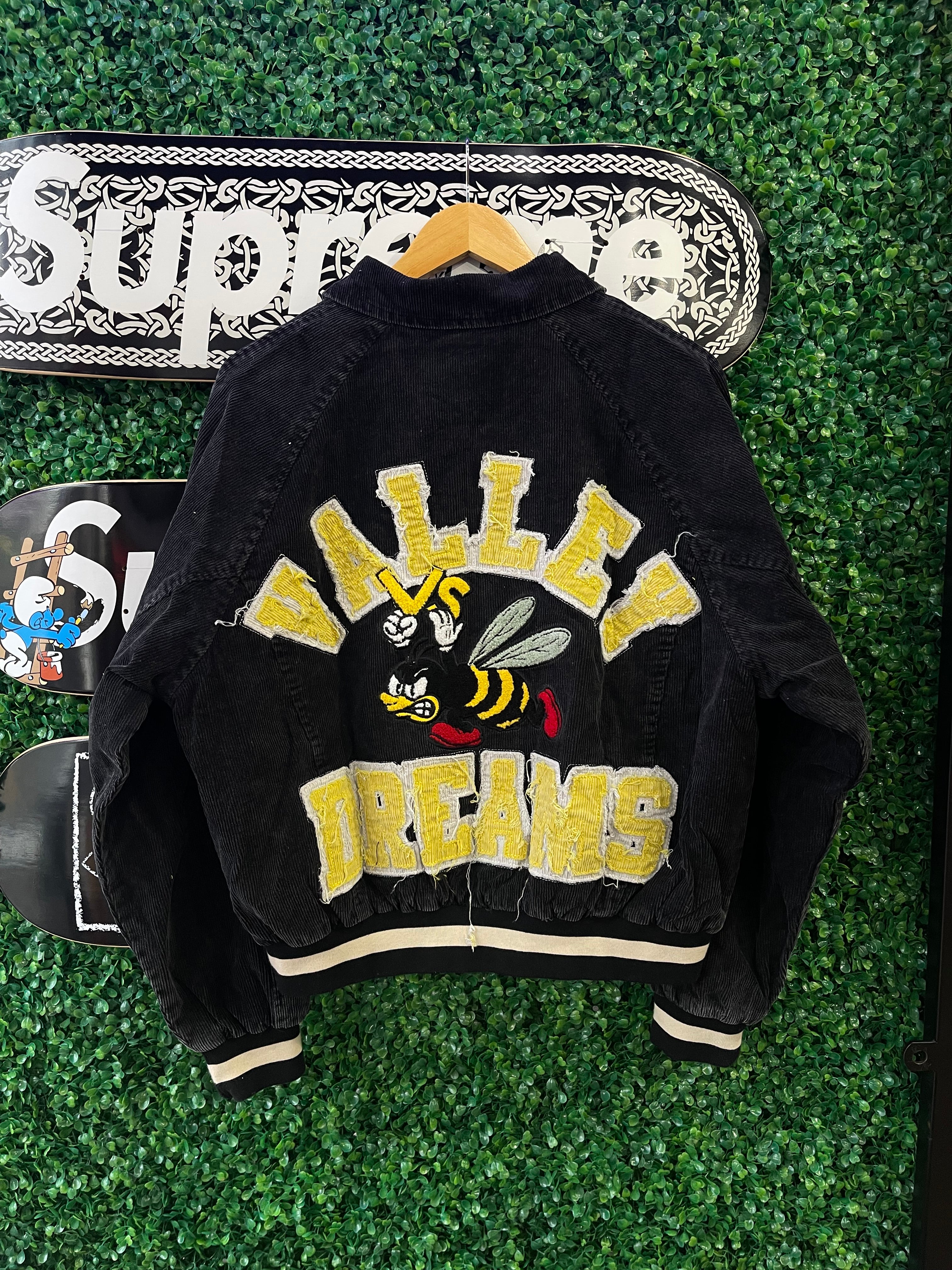 Vale forever Angry Bee Jacket “Black”