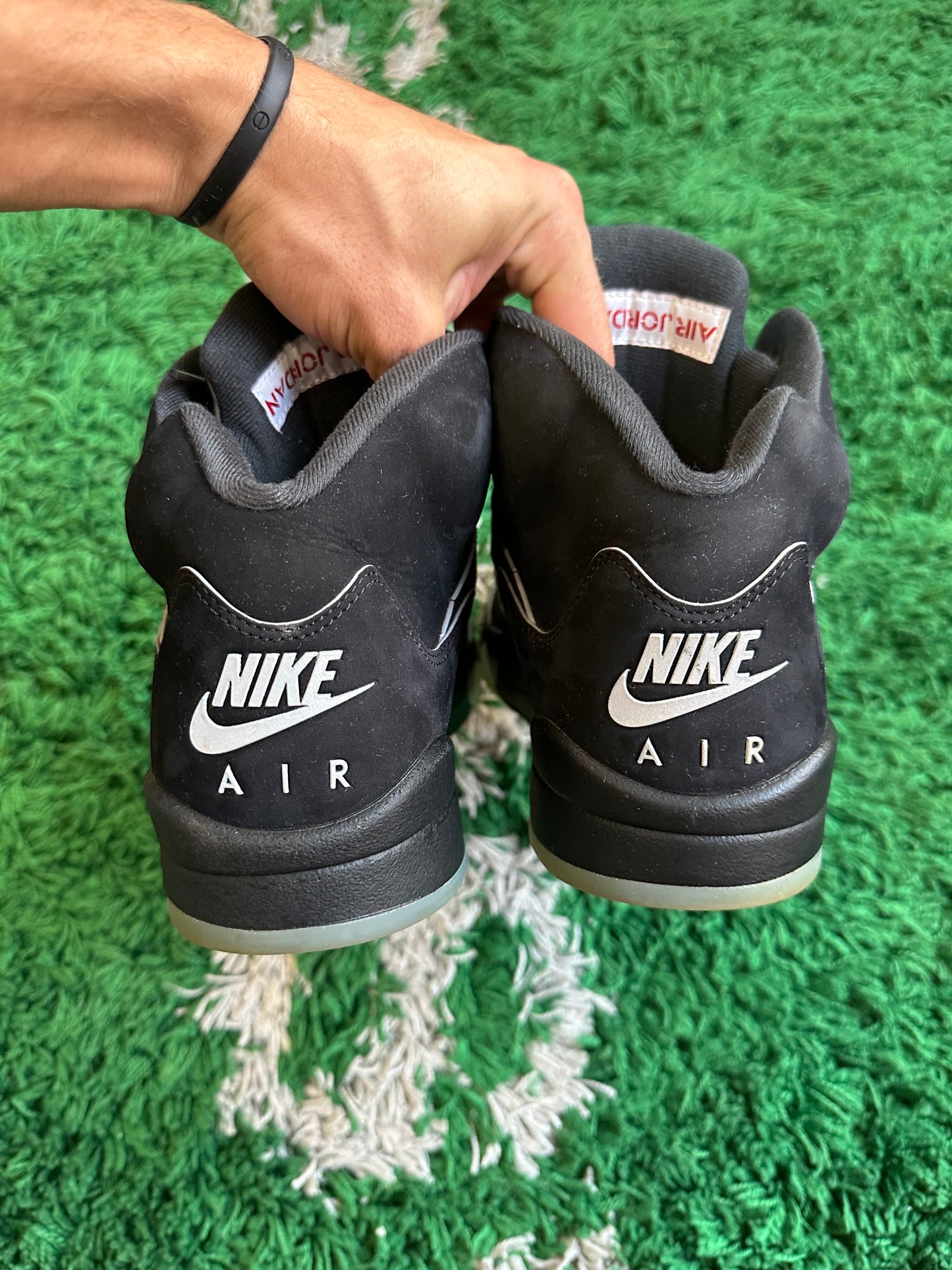 Jordan 5 “Black Metallic Reimagined”