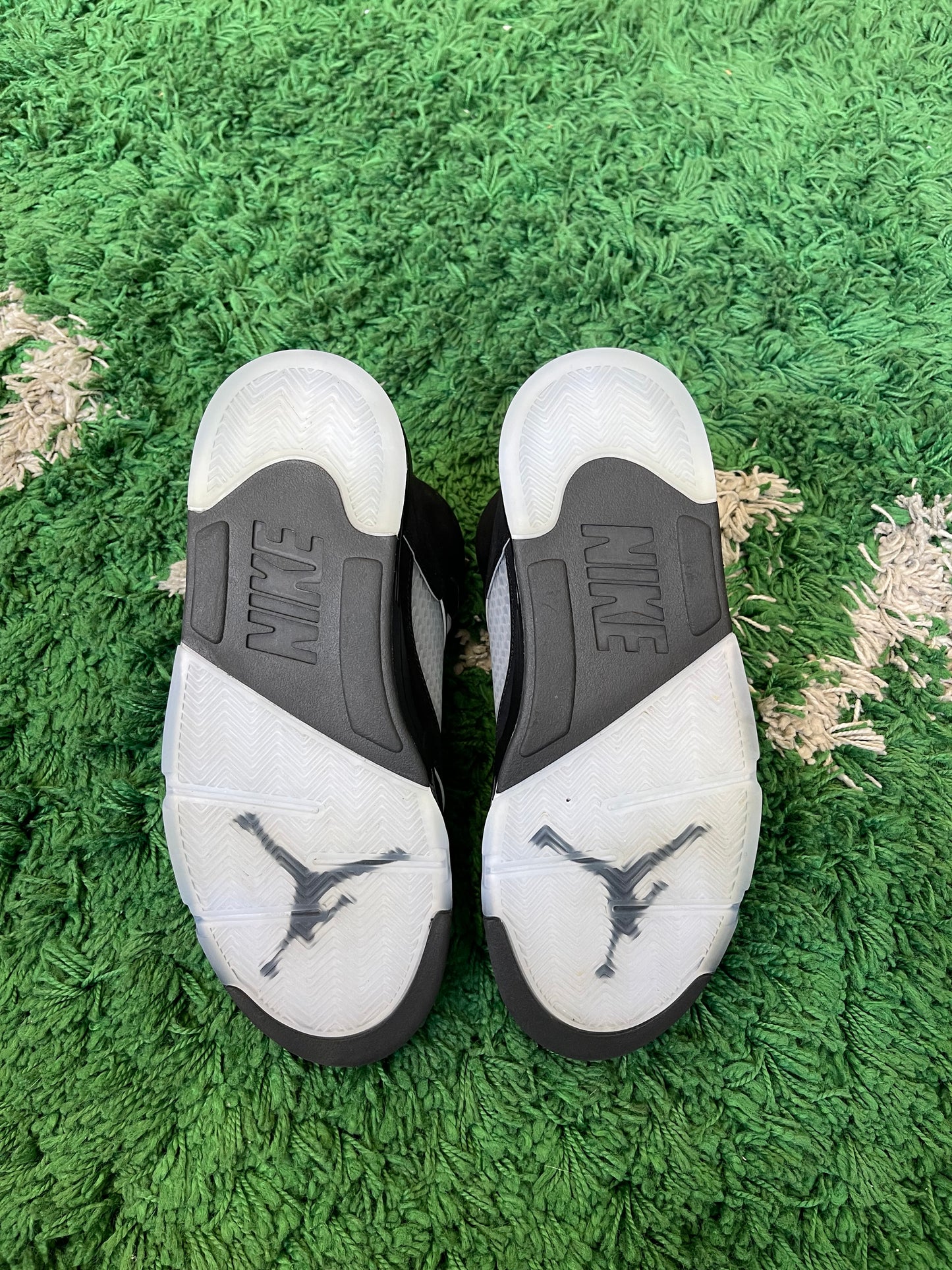 Jordan 5 “Black Metallic Reimagined”