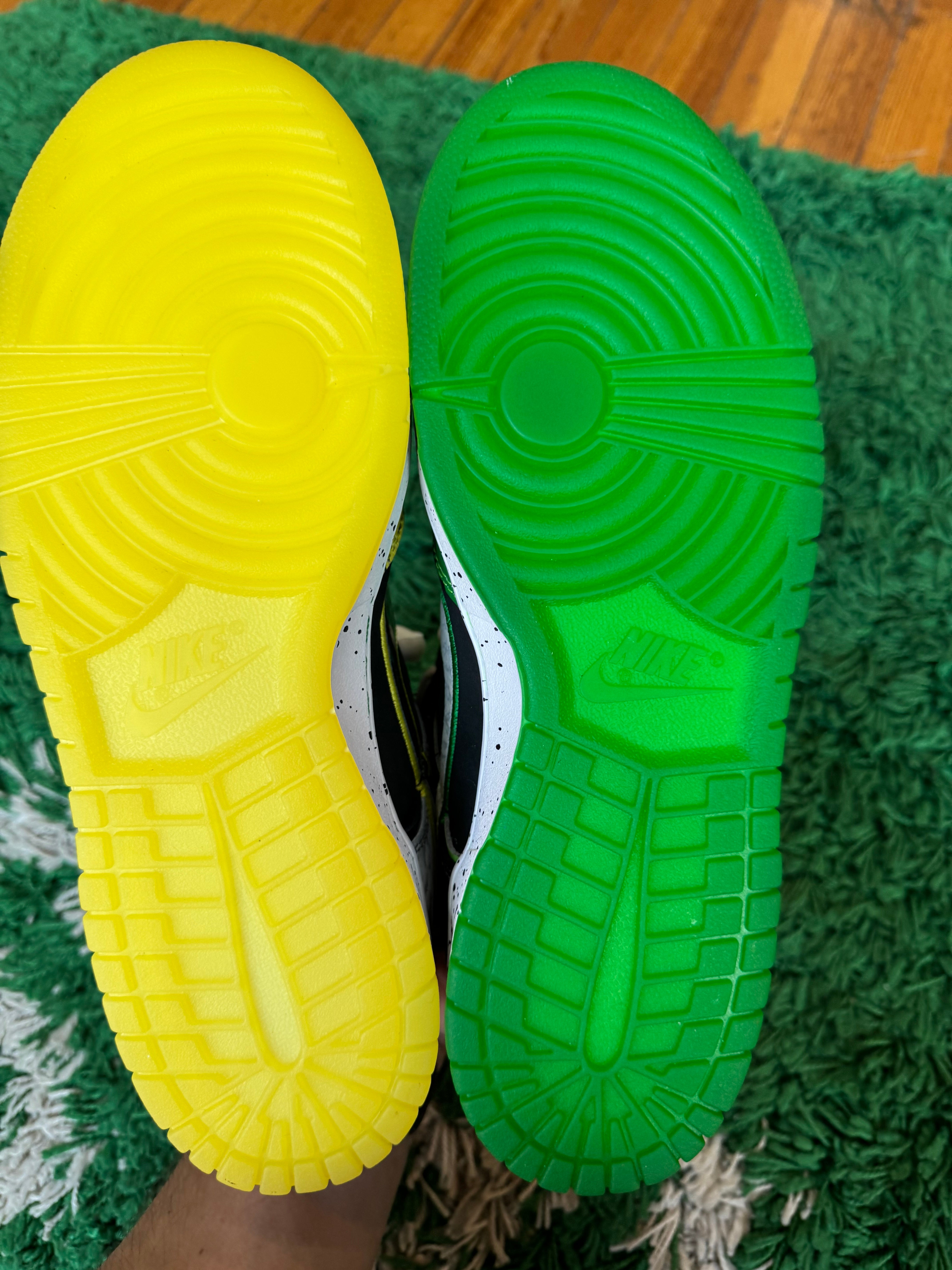 Nike Dunk Low Oregon PE “What The Duck Away”