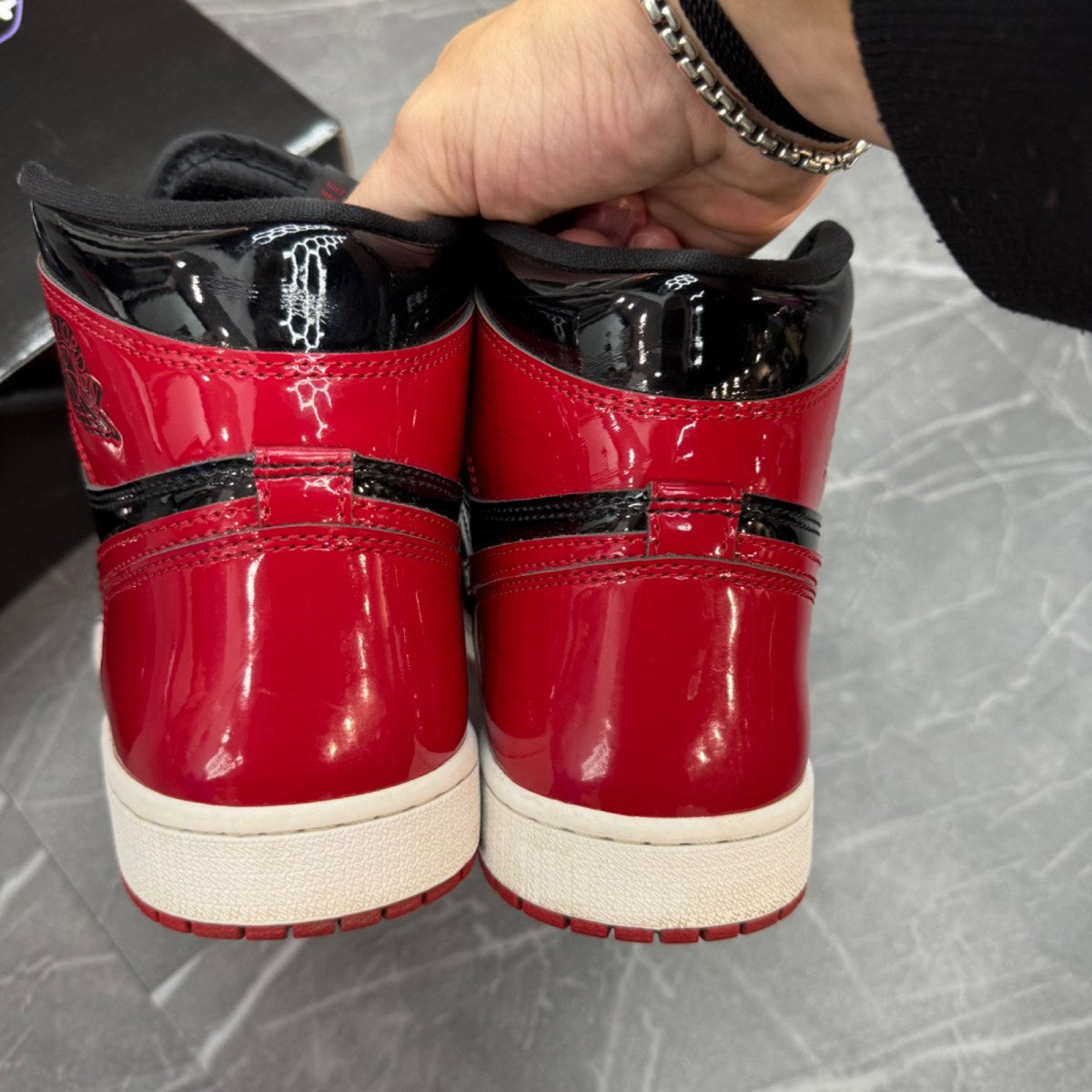 Jordan 1 Retro High OG Patent Bred - Image 4