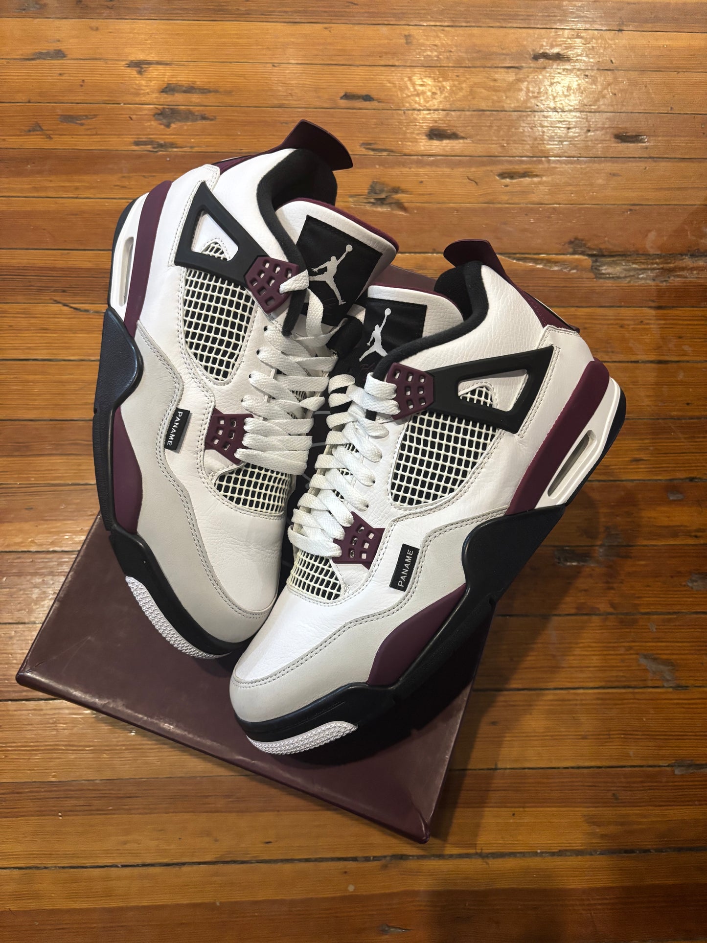Jordan 4 “PSG”