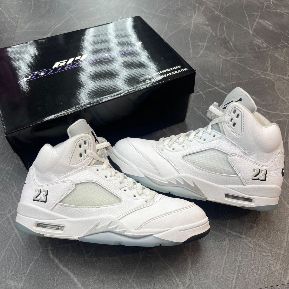 Jordan 5 Retro Metallic White (2015) - Image 1