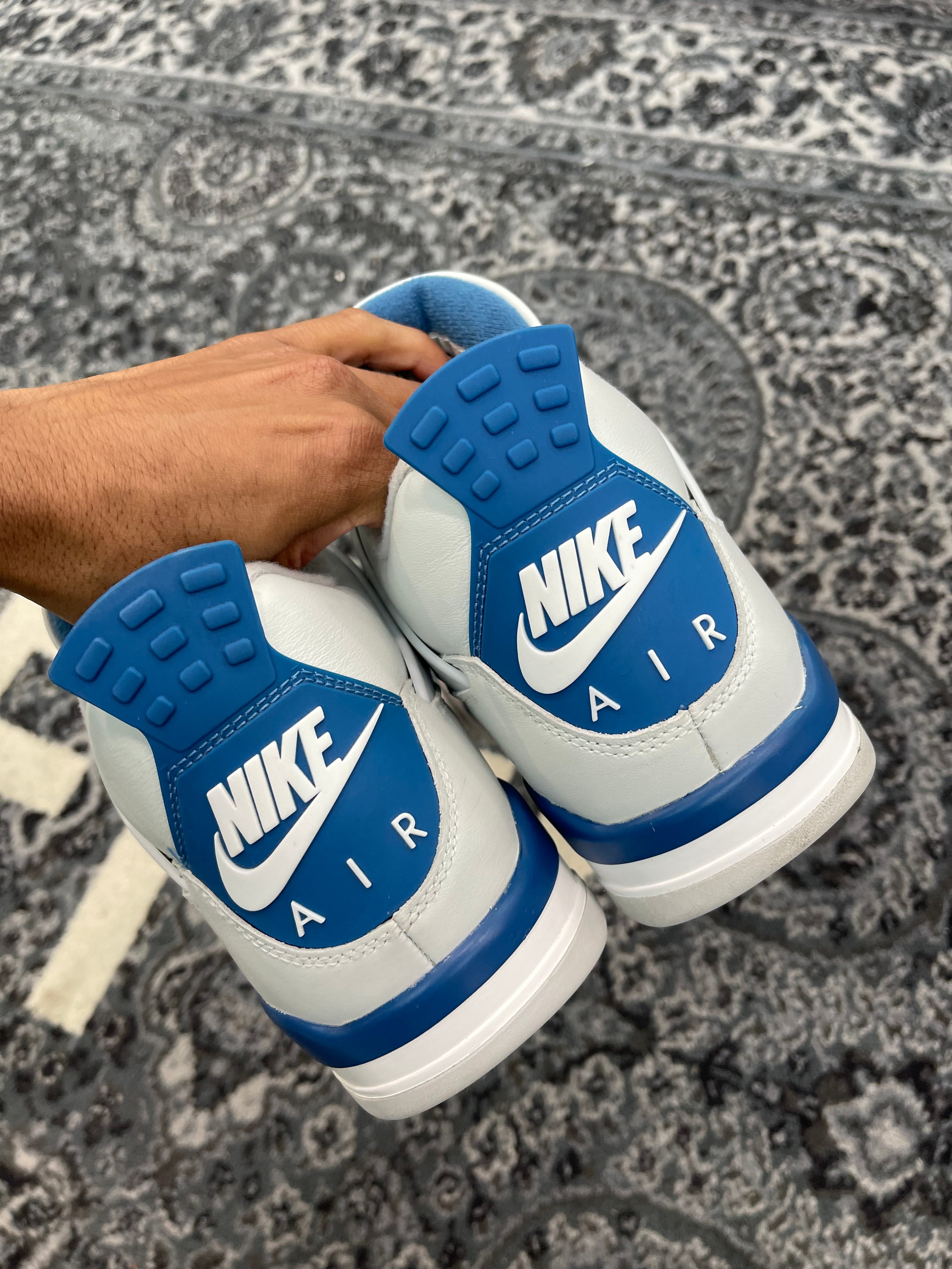 Jordan 4 “Military Blue”