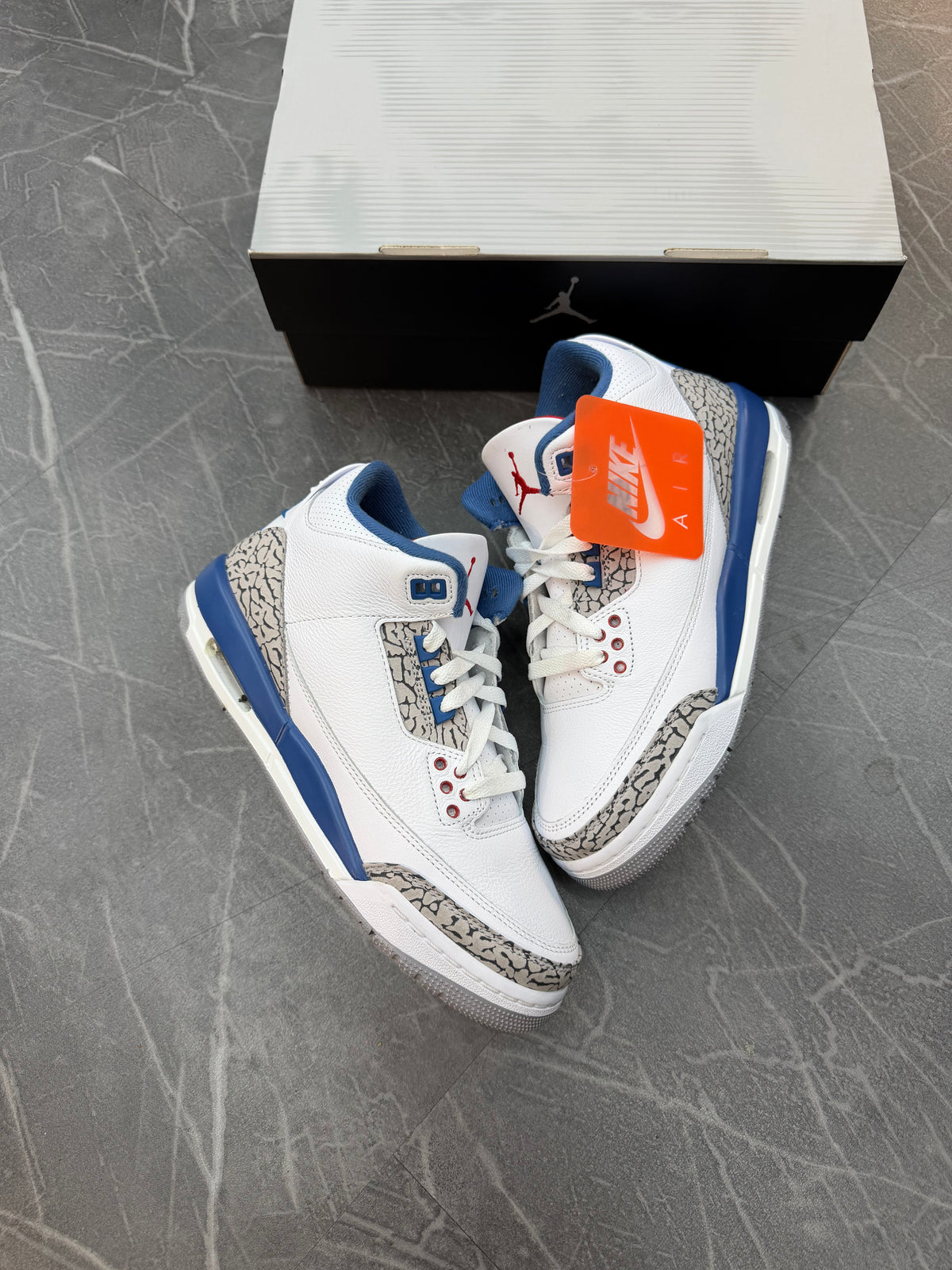 Jordan 3 “True Blue”