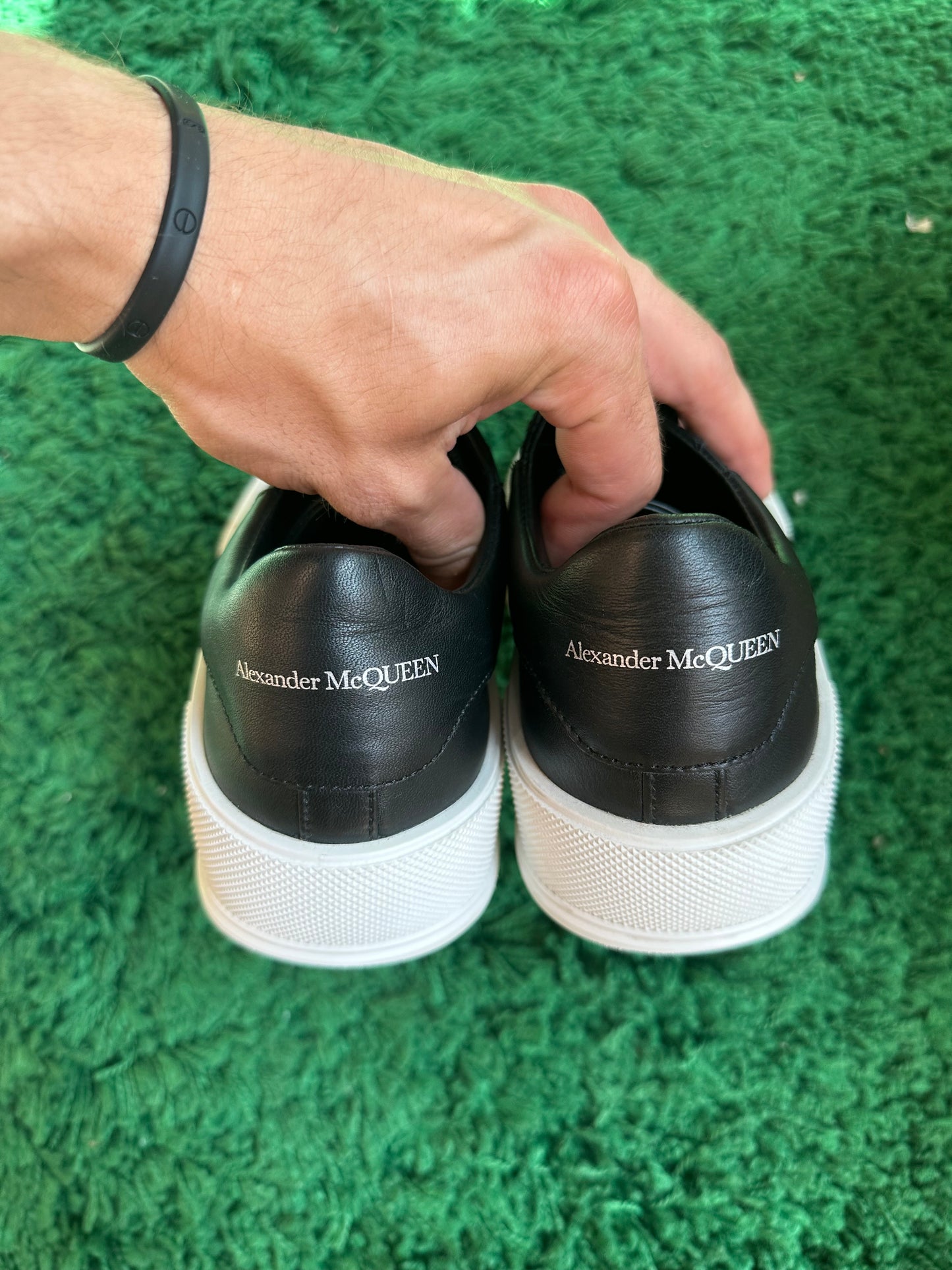 Alexander Mcqueen Low “Black White”