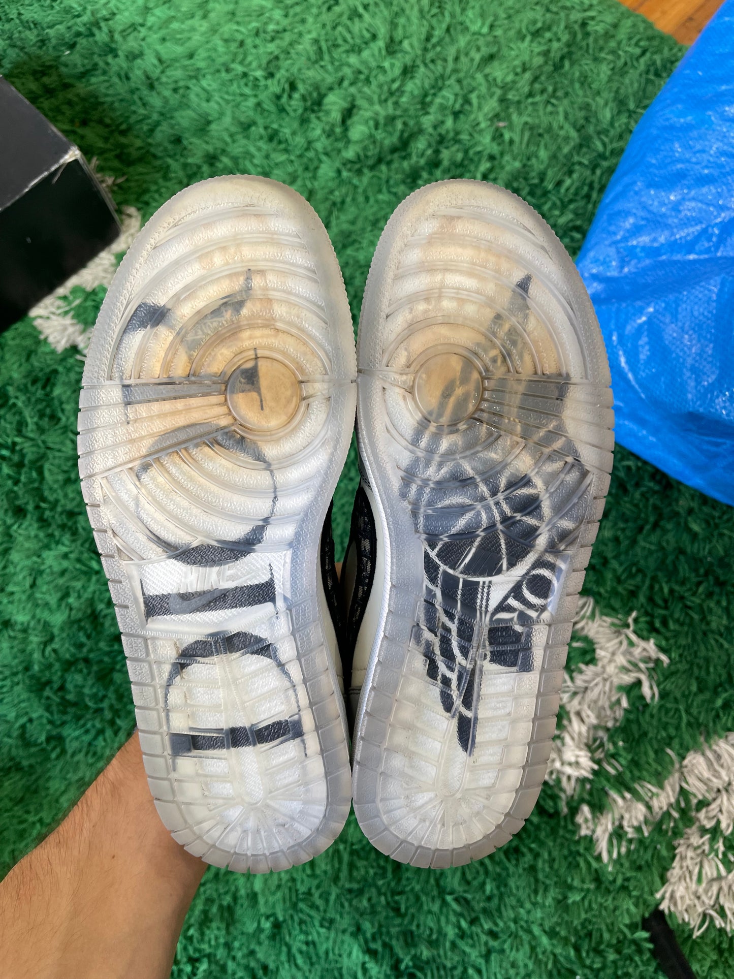 Jordan 1 Low x Dior “Grey”