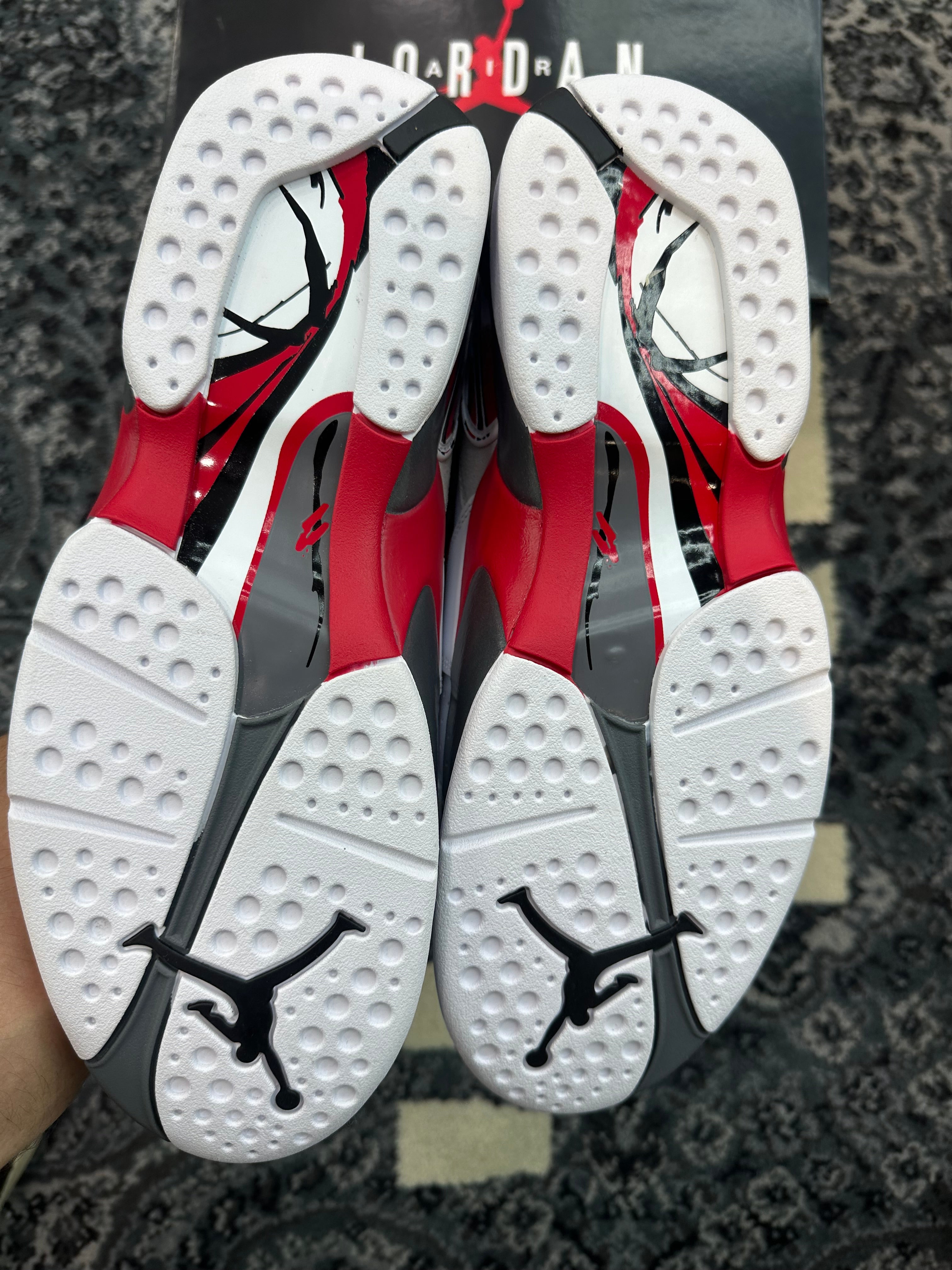Jordan 8 “White True Red” (2025)