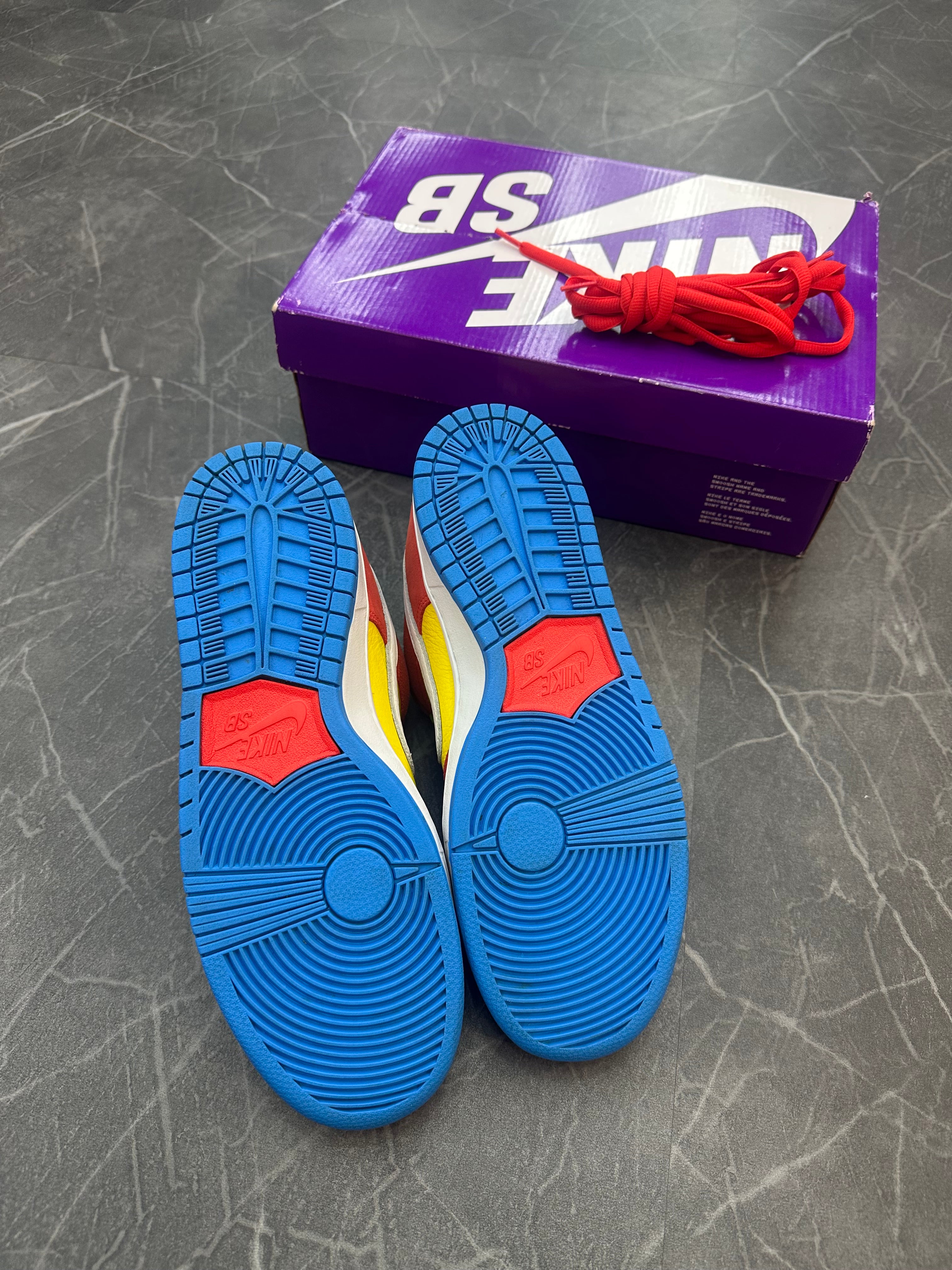 Nike SB Dunk Low “Bart Simpson”