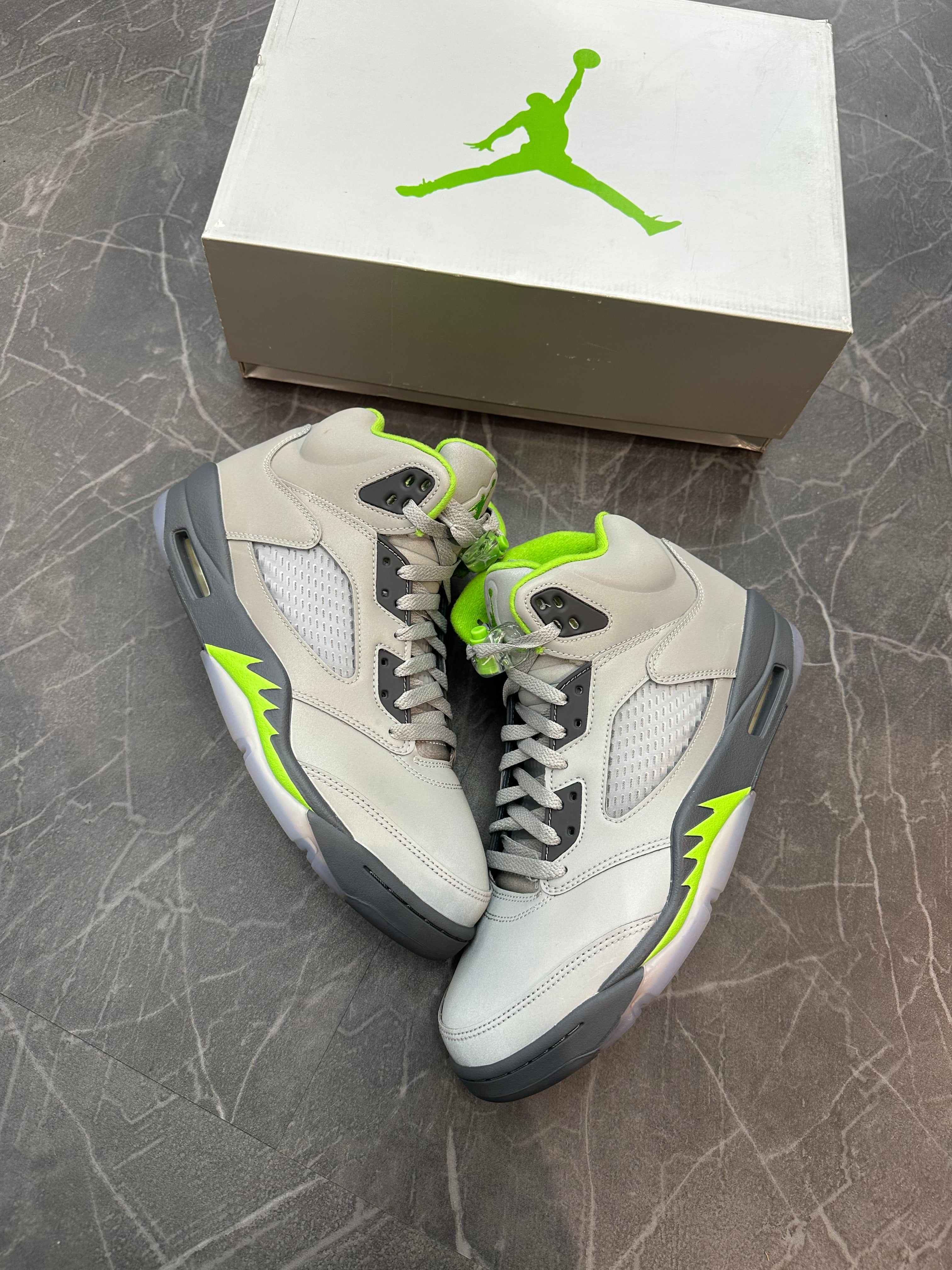Jordan 5 “Green Bean”