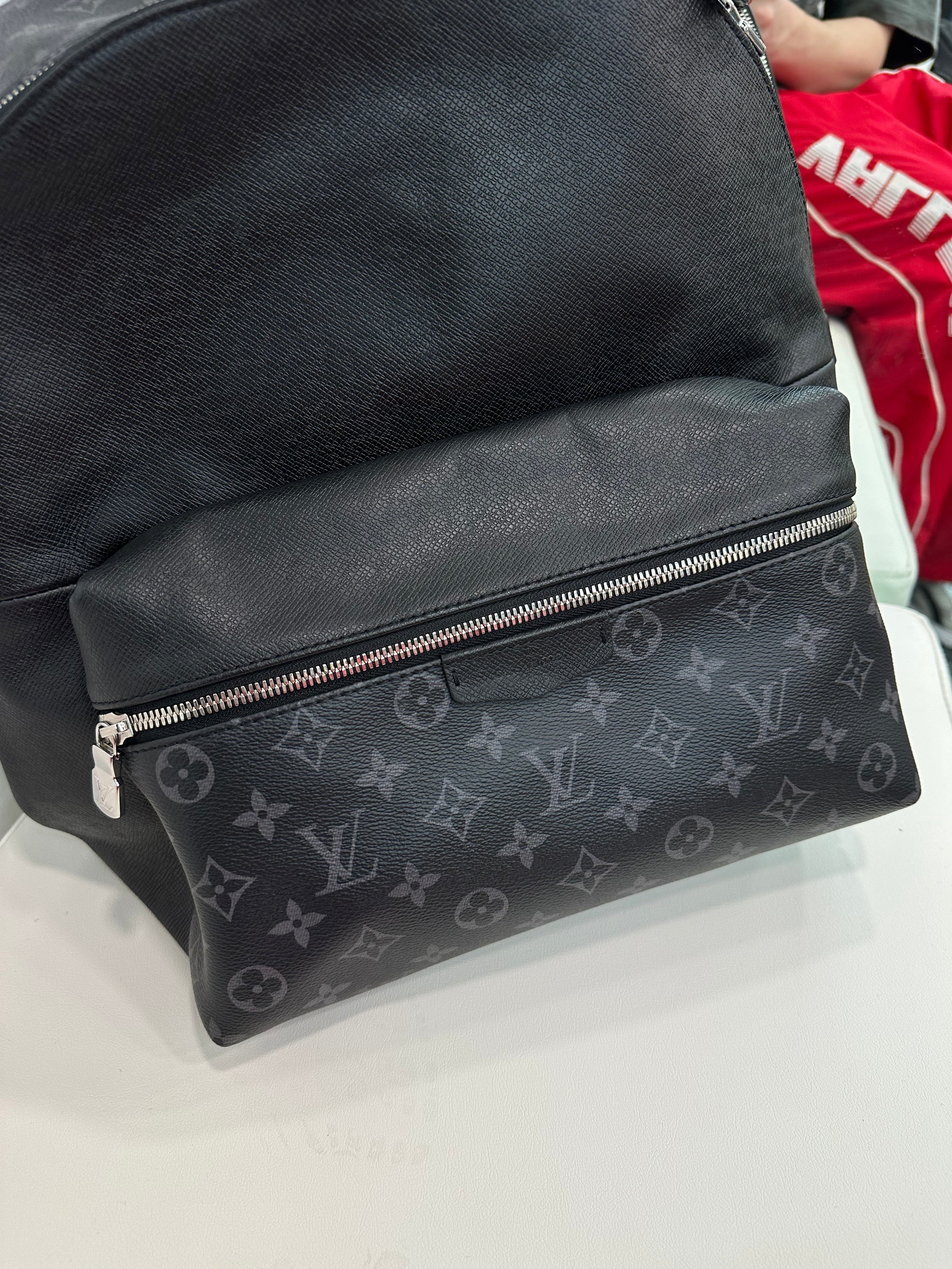 Louis Vuitton Discovery Backpack PM Black