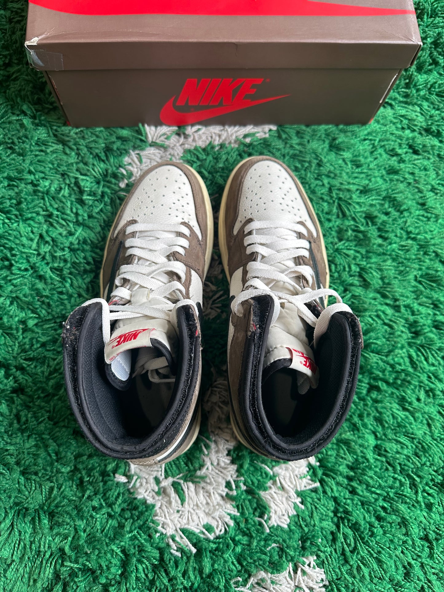 Jordan 1 Travis Scott High “Mocha”